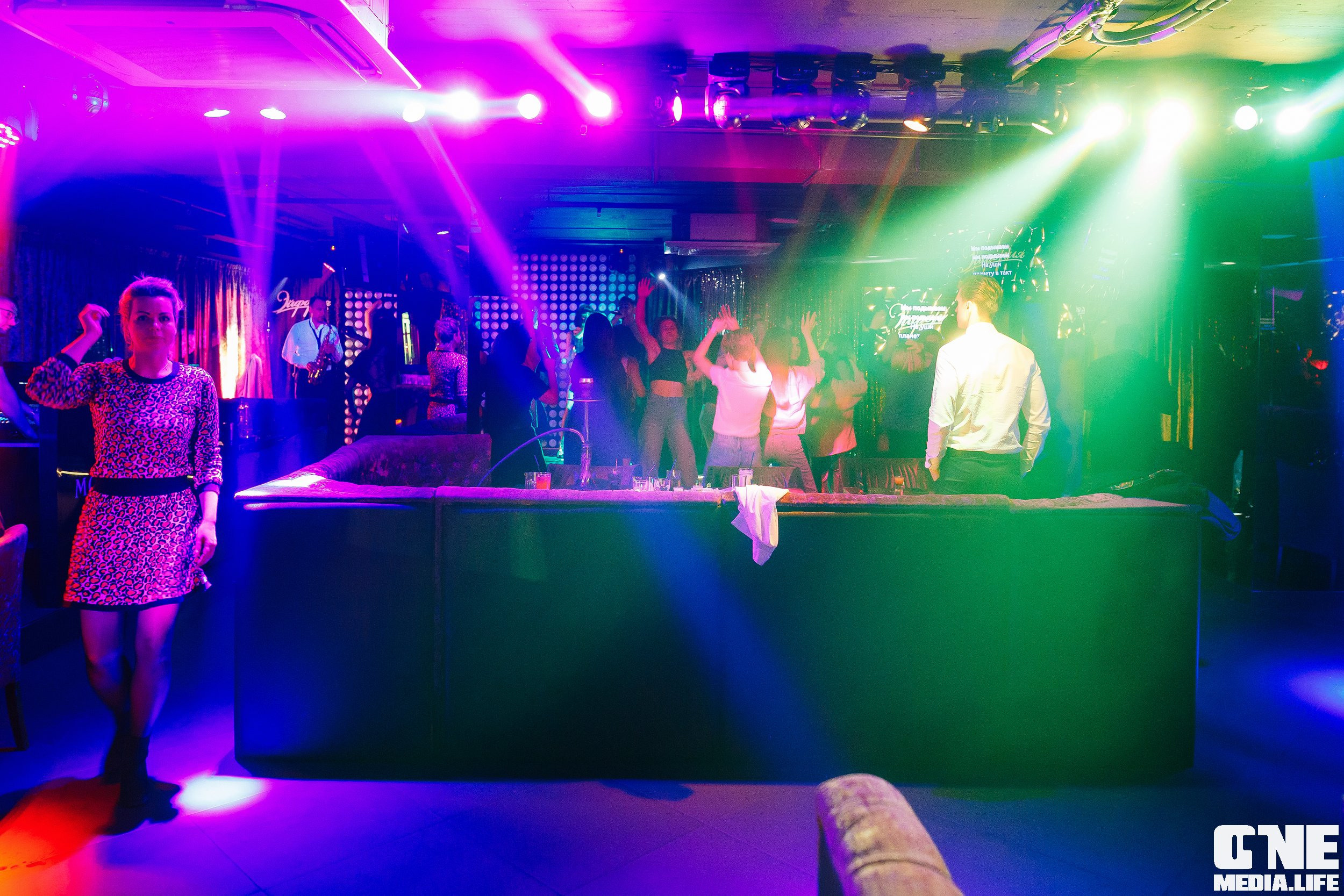 Фоторепортаж из караоке клуба Эйфория. One Media Life: фоторепортажи, фотоотчеты с мероприятий и заведений