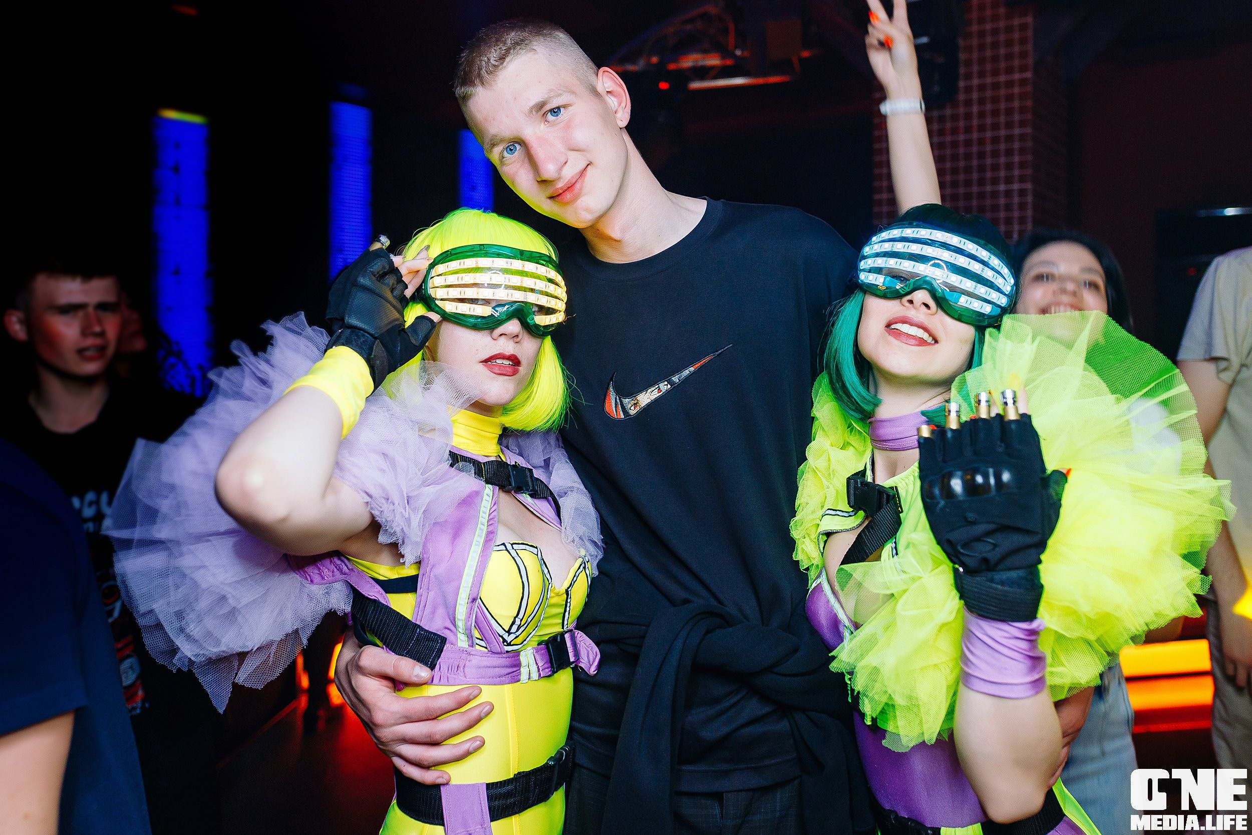 Фотоотчёт из ночного клуба Планета. One Media Life: фоторепортажи, фотоотчеты с мероприятий и заведений
