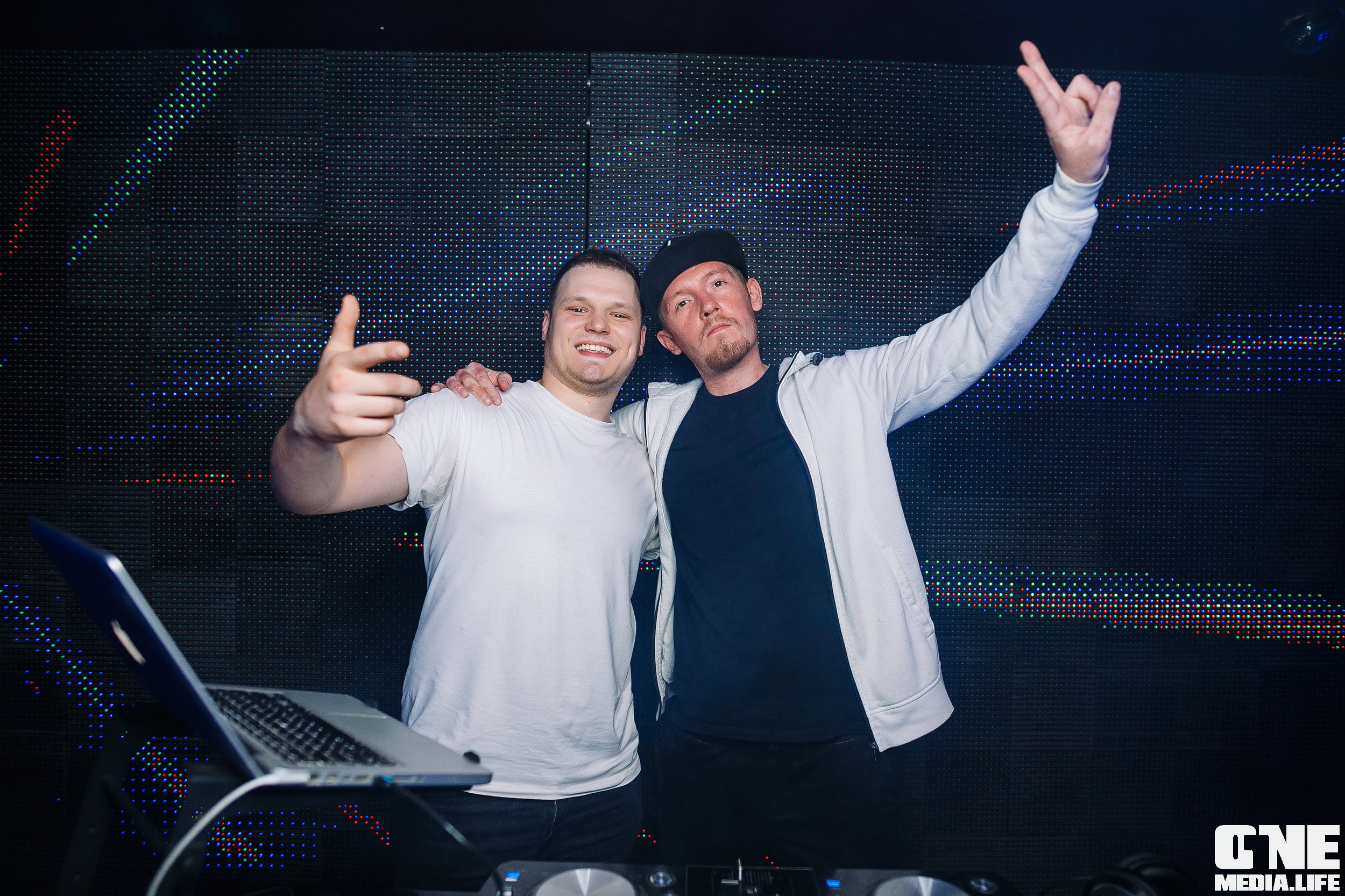 Фоторепортаж из ночного клуба Планета. One Media Life: фоторепортажи, фотоотчеты с мероприятий и заведений