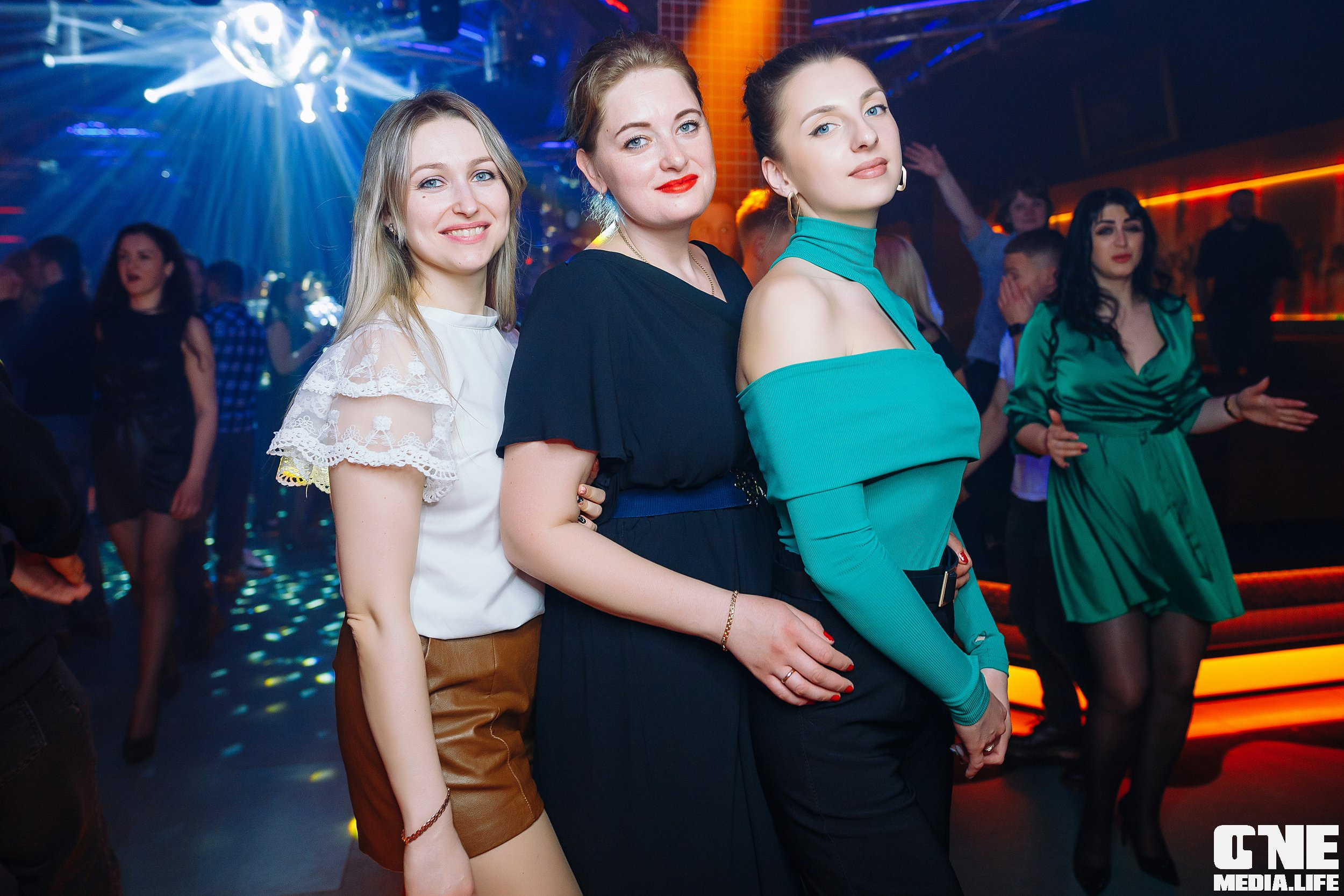 Суббота в развлекательном комплексе Планета. One Media Life: фоторепортажи, фотоотчеты с мероприятий и заведений