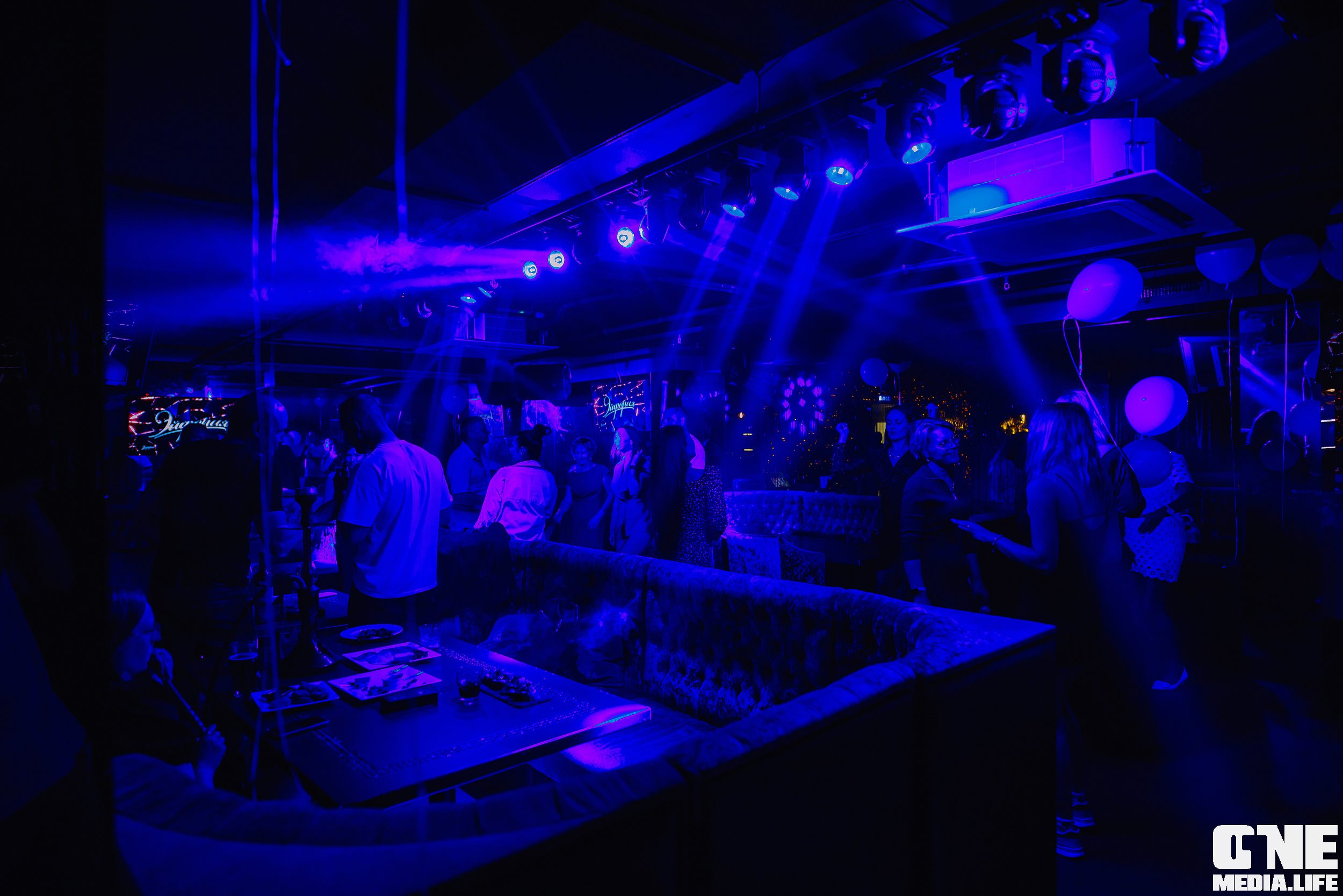 Фоторепортаж из караоке-клуба Эйфория. One Media Life: фоторепортажи, фотоотчеты с мероприятий и заведений