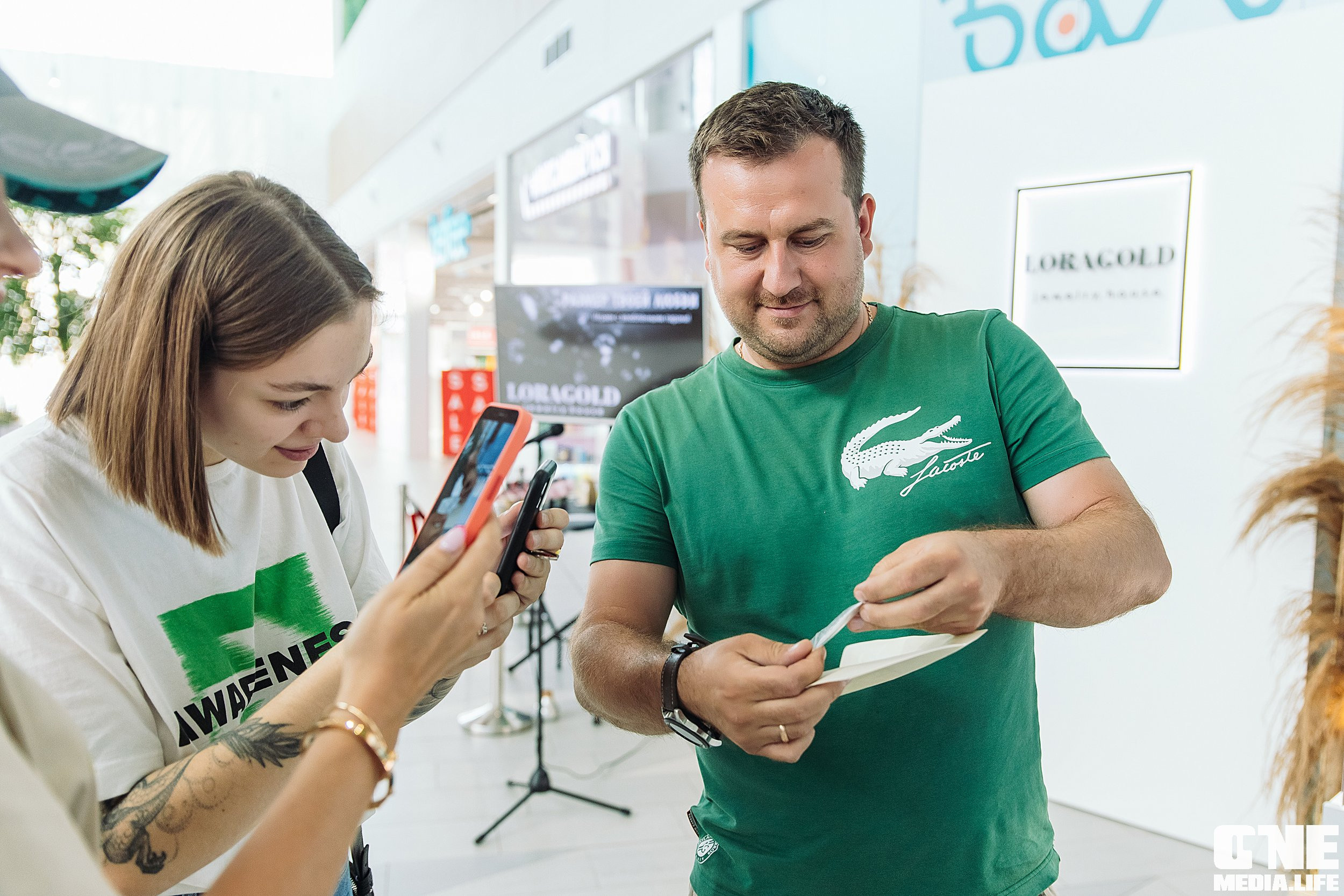 Фотоотчет с birthday party LoraGold jewelry в Балтии молл. One Media Life: фоторепортажи, фотоотчеты с мероприятий и заведений