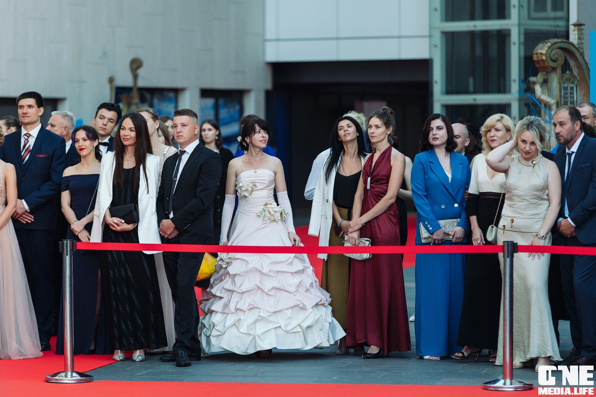 Фоторепортаж с Янтарного Бала. One Media Life: фоторепортажи, фотоотчеты с мероприятий и заведений