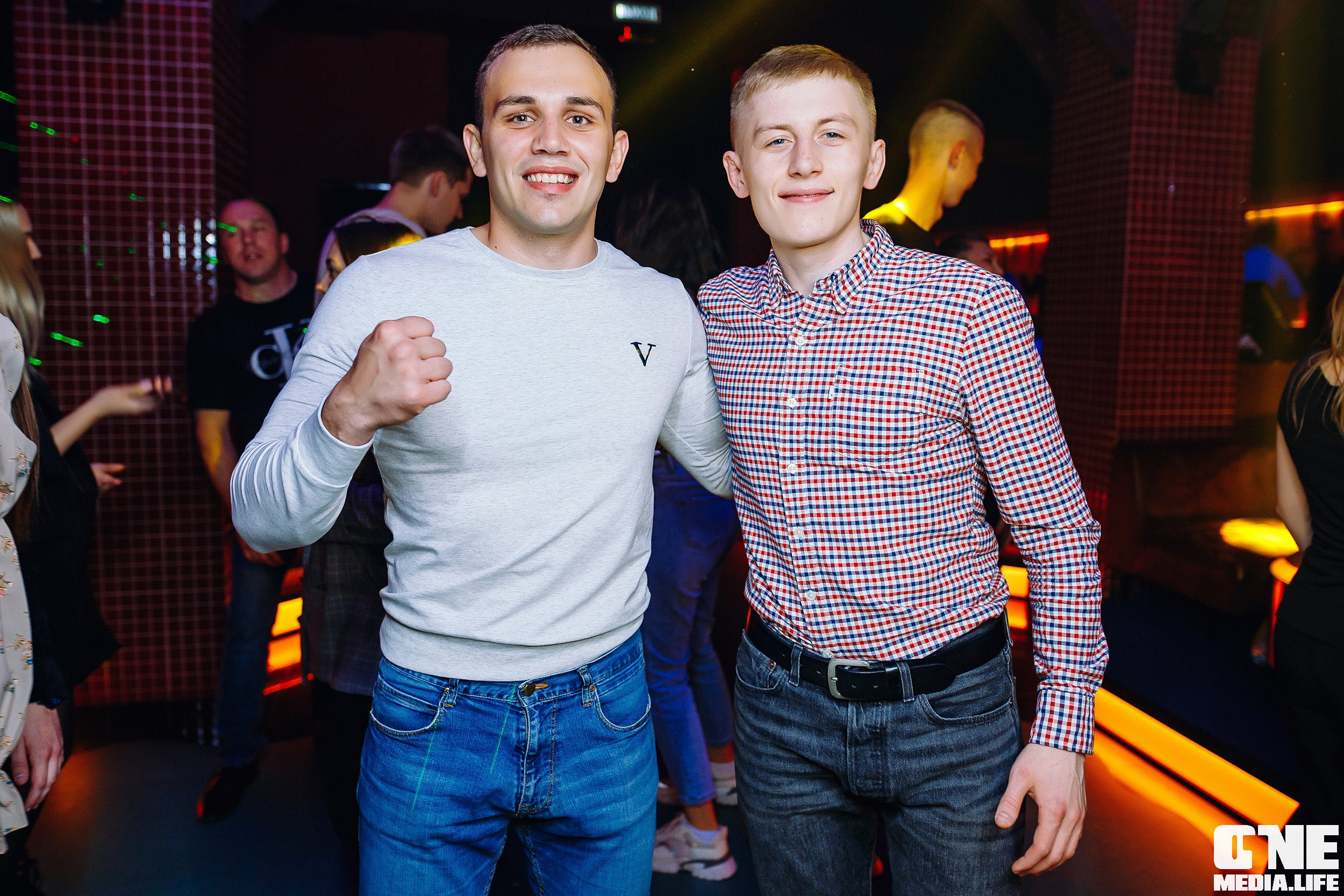 Фотоотчёт из ночного клуба Планета. One Media Life: фоторепортажи, фотоотчеты с мероприятий и заведений