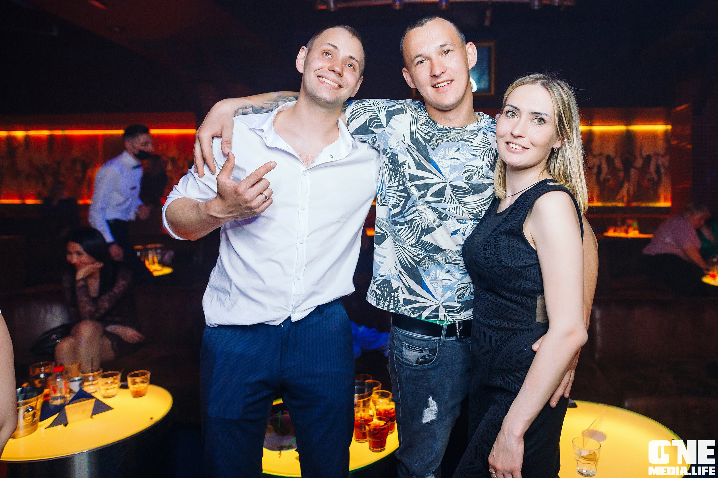 Суббота в развлекательном комплексе Планета. One Media Life: фоторепортажи, фотоотчеты с мероприятий и заведений