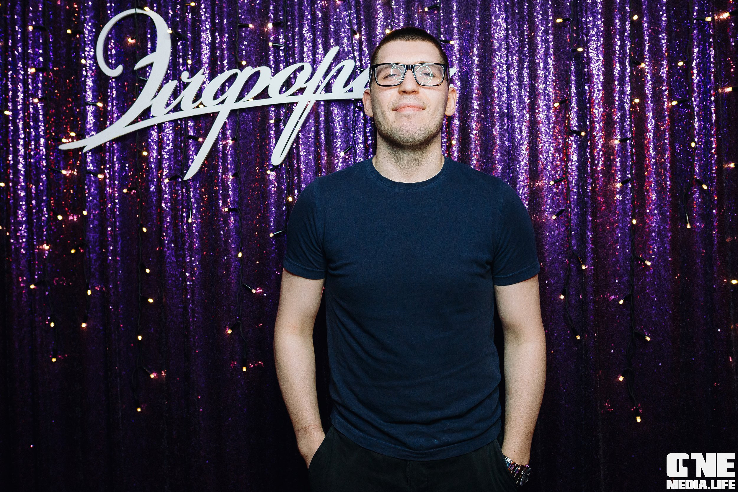 Фоторепортаж из караоке клуба Эйфория. One Media Life: фоторепортажи, фотоотчеты с мероприятий и заведений