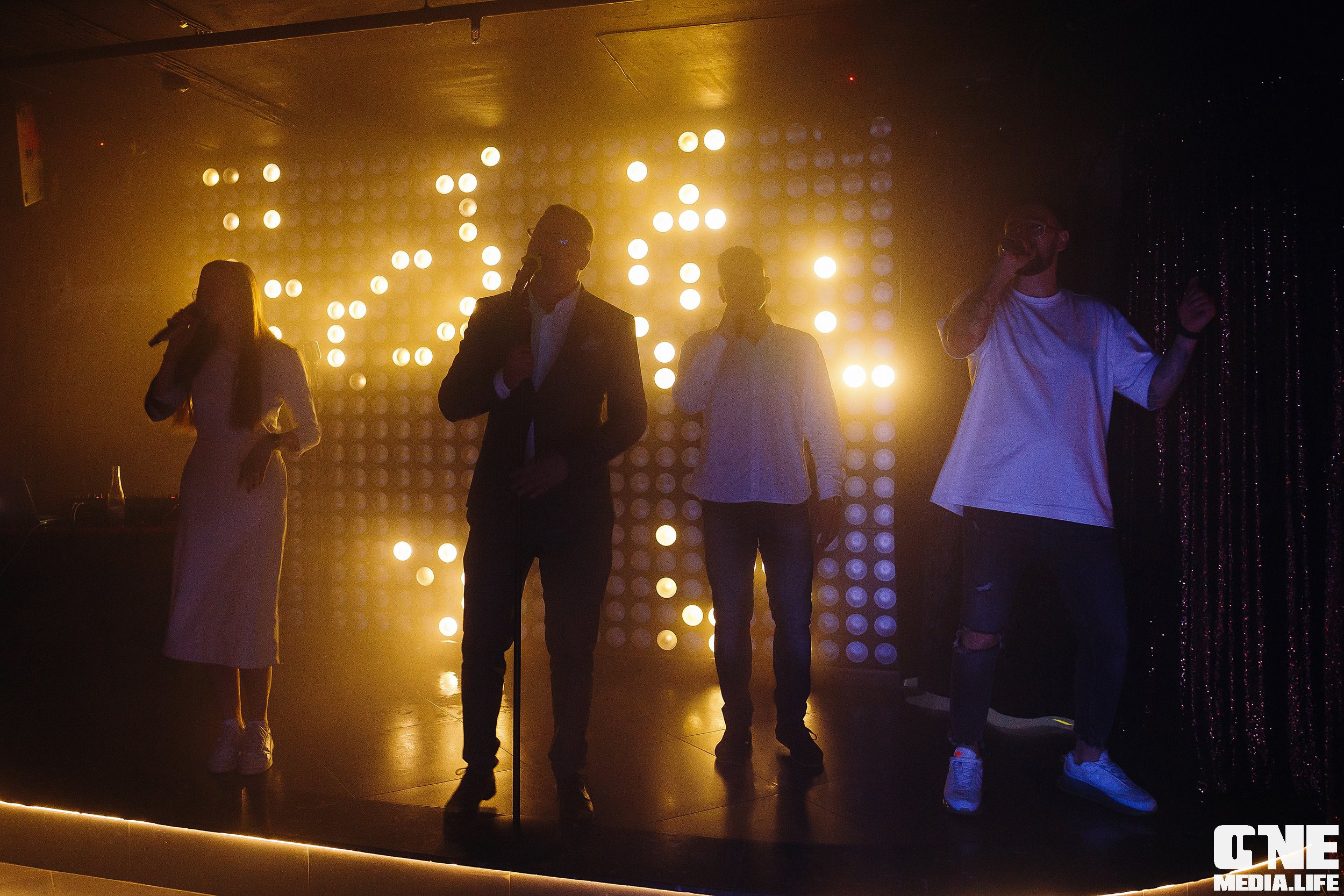 Фоторепортаж из караоке клуба Эйфория. One Media Life: фоторепортажи, фотоотчеты с мероприятий и заведений