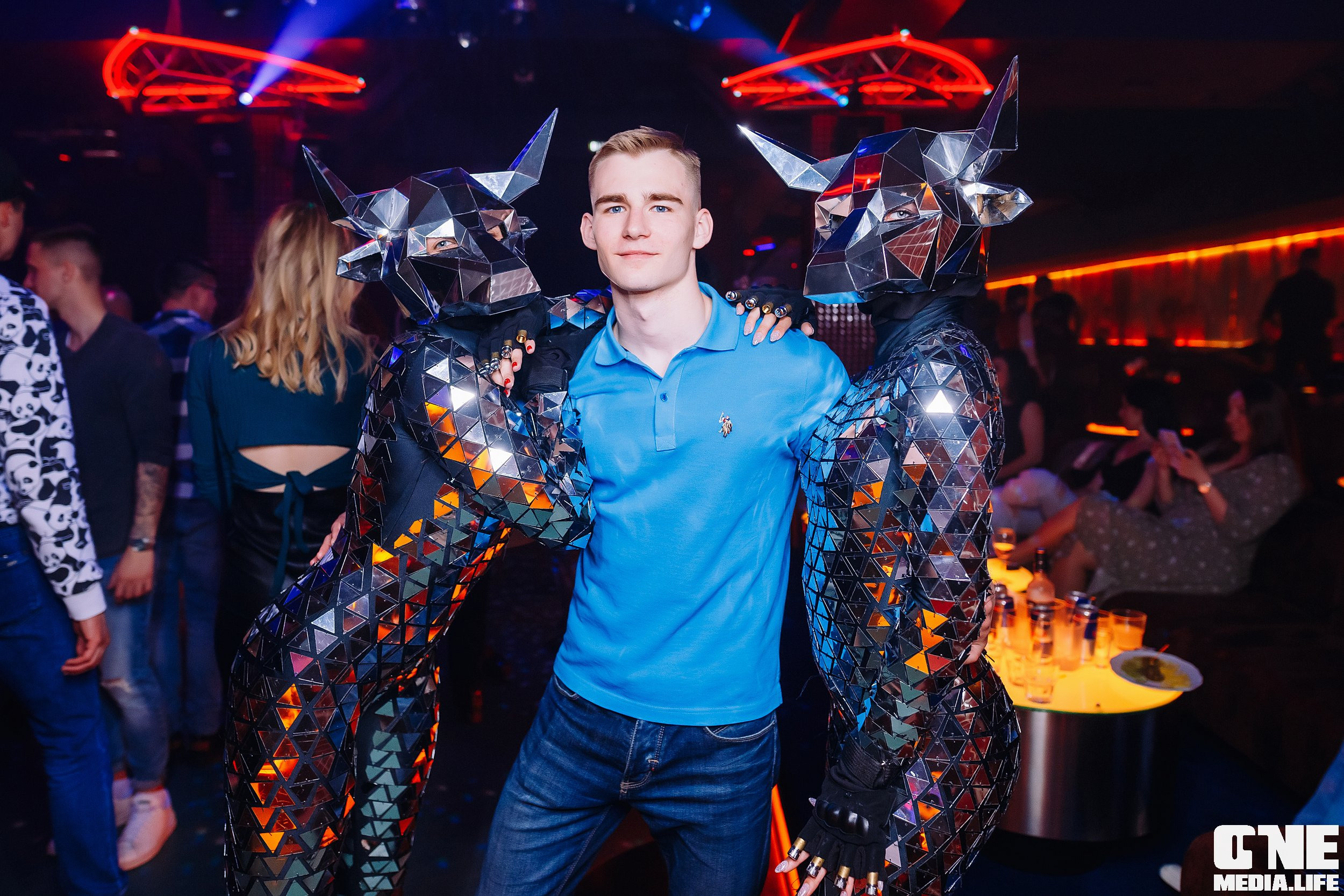Фотоотчет из ночного клуба Планета. One Media Life: фоторепортажи, фотоотчеты с мероприятий и заведений
