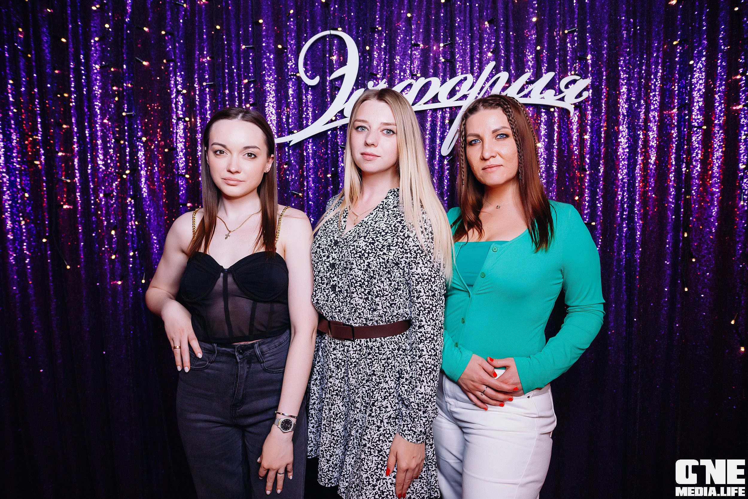 Фотоотчет из караоке клуба Эйфория. One Media Life: фоторепортажи, фотоотчеты с мероприятий и заведений