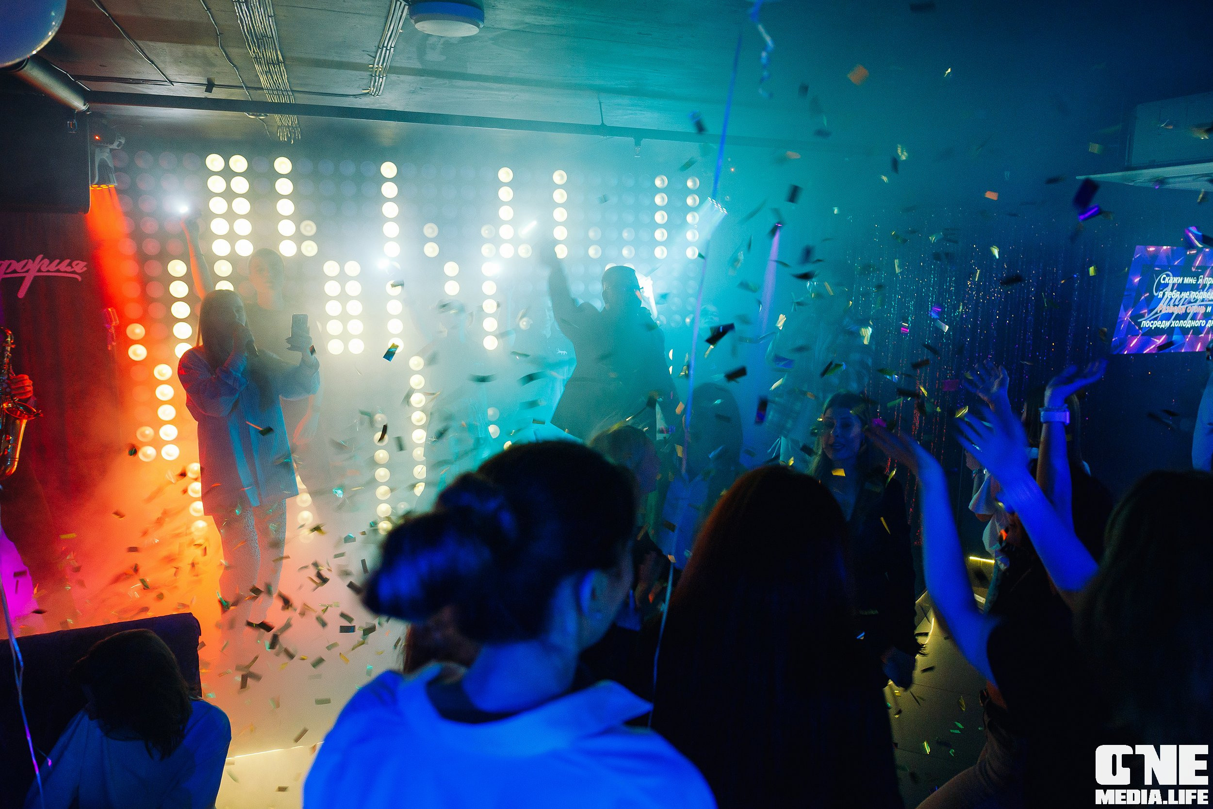 Фотоотчет из Freak Show Mystic в караоке клубе Эйфория. One Media Life: фоторепортажи, фотоотчеты с мероприятий и заведений