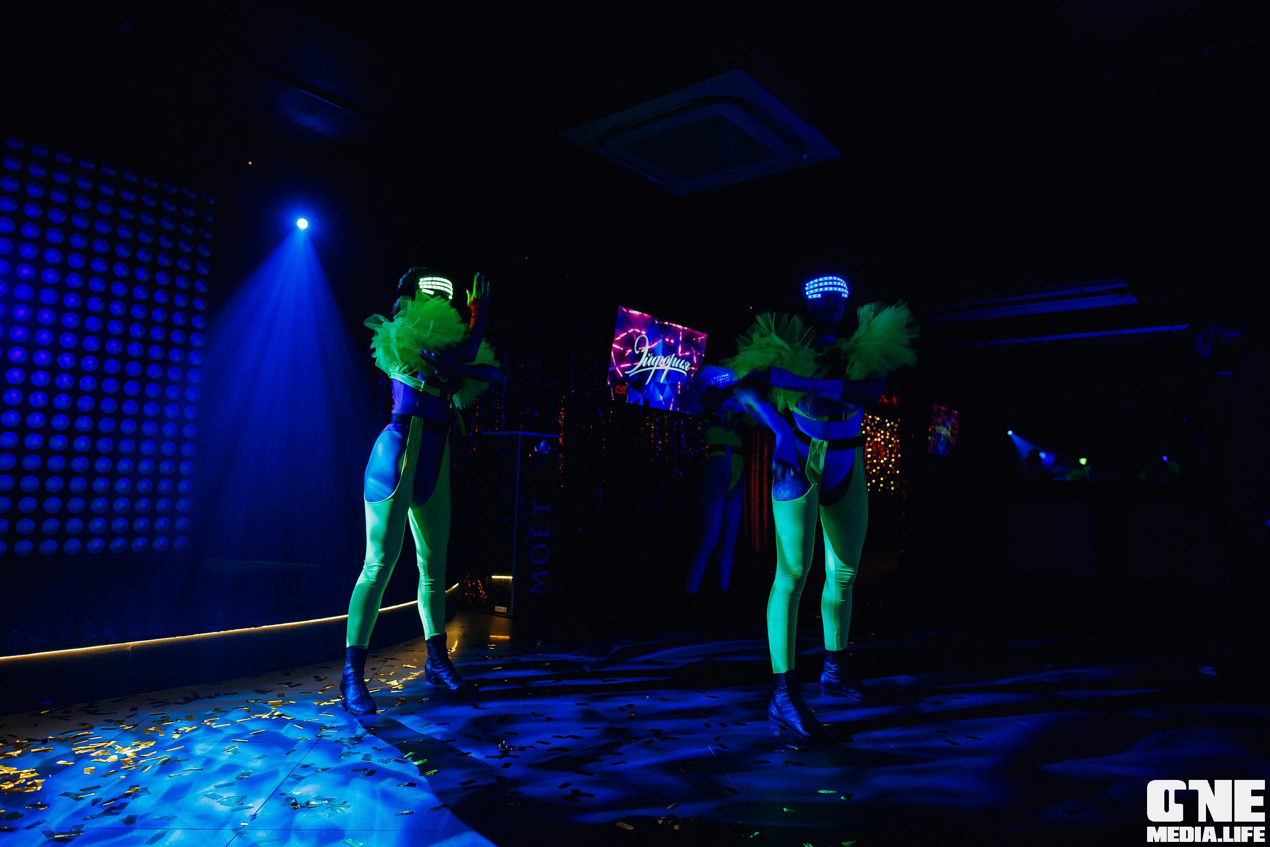 Фотоотчет из караоке клуба Эйфория. One Media Life: фоторепортажи, фотоотчеты с мероприятий и заведений