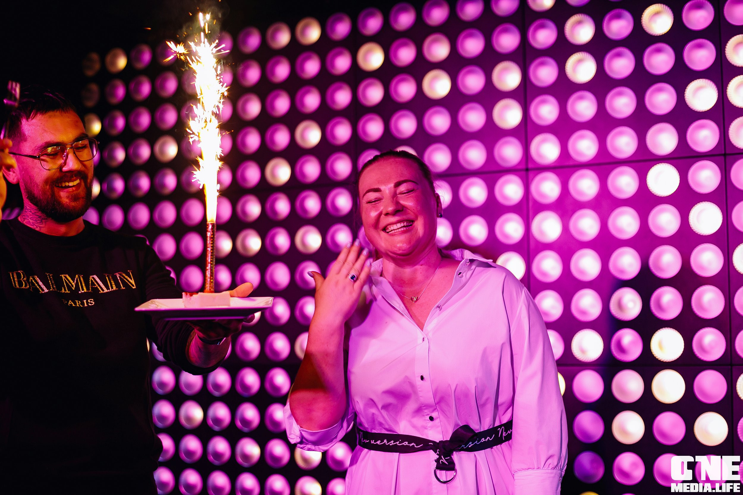 Фоторепортаж из караоке-клуба «Эйфория». One Media Life: фоторепортажи, фотоотчеты с мероприятий и заведений