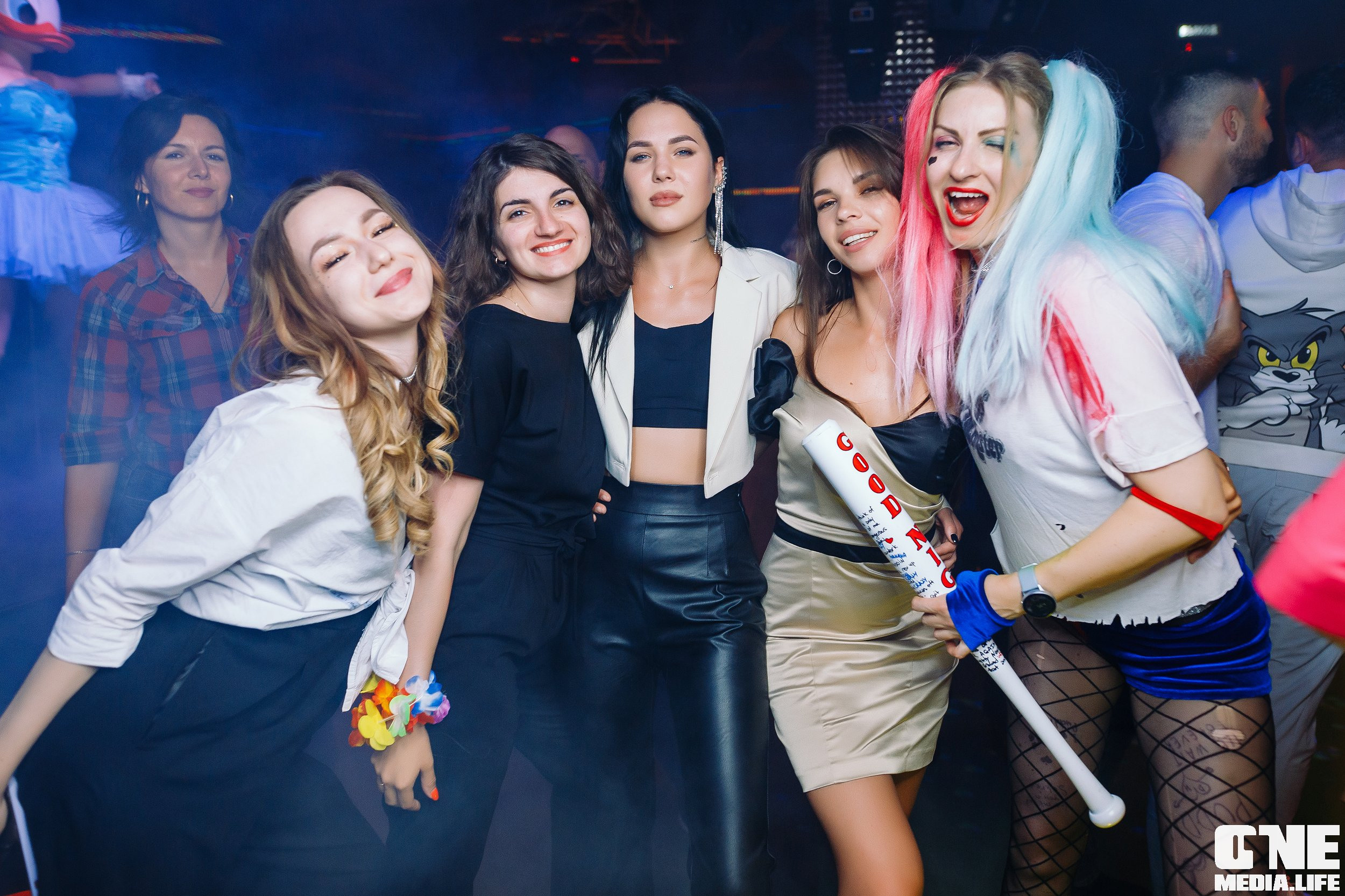 Фоторепортаж из ночного клуба Планета. One Media Life: фоторепортажи, фотоотчеты с мероприятий и заведений