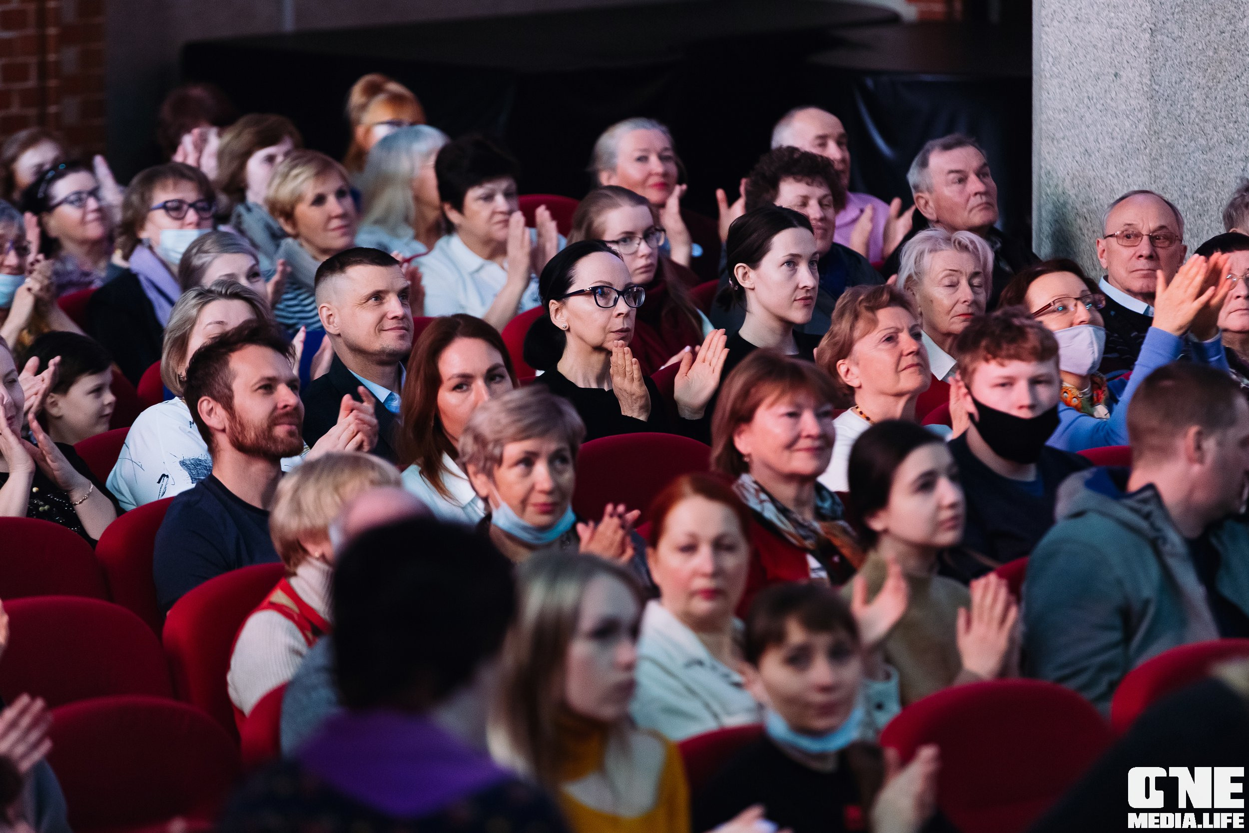 Фоторепортаж из Калининградской Филармонии. One Media Life: фоторепортажи, фотоотчеты с мероприятий и заведений
