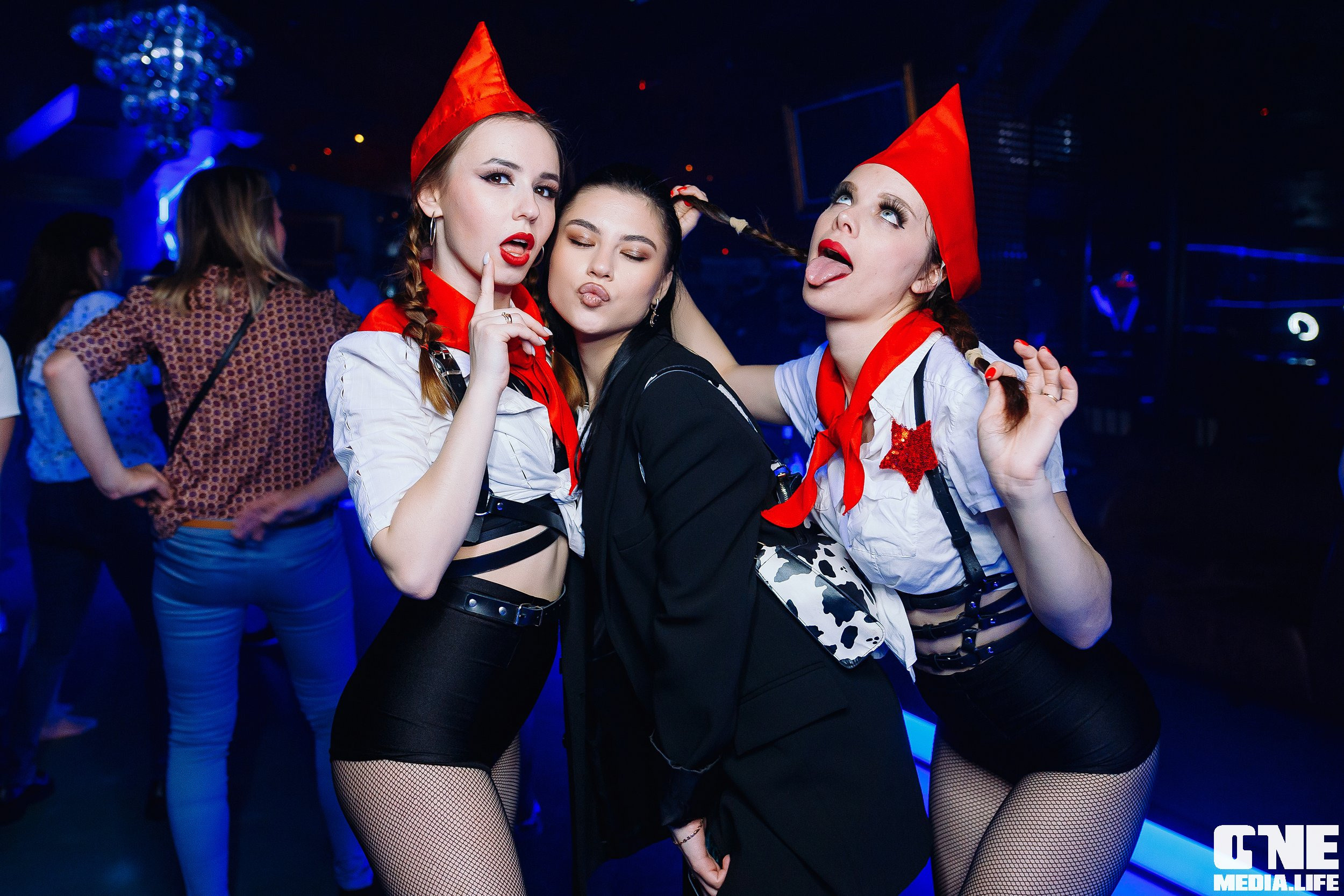 Фоторепортаж из ночного клуба Планета. One Media Life: фоторепортажи, фотоотчеты с мероприятий и заведений