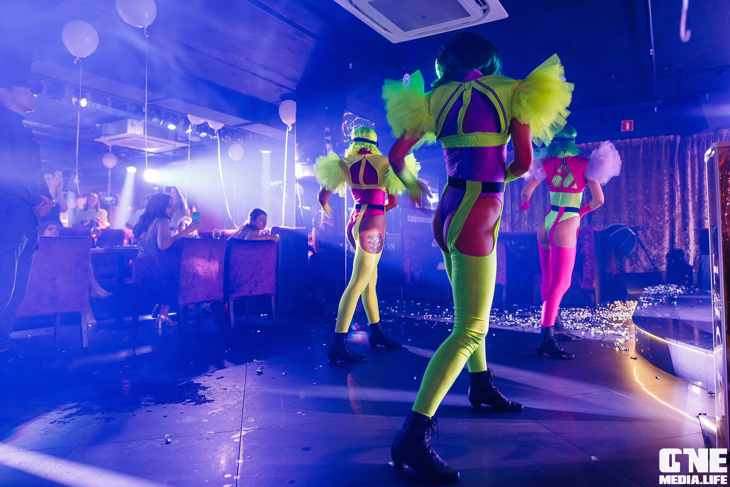 Фотоотчет из караоке-клуба Эйфория. One Media Life: фоторепортажи, фотоотчеты с мероприятий и заведений