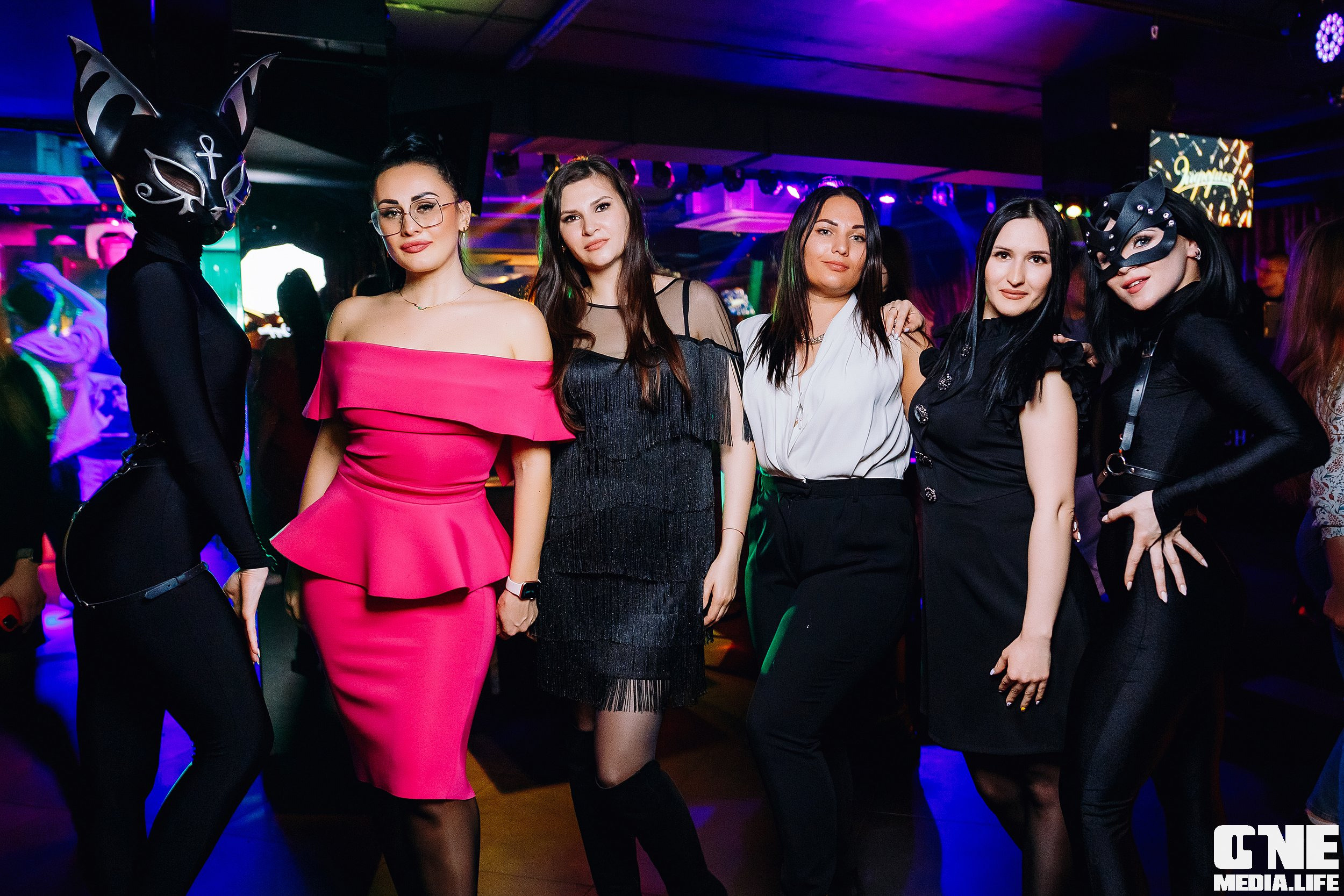 Фоторепортаж из караоке клуба Эйфория в Калининграде. One Media Life: фоторепортажи, фотоотчеты с мероприятий и заведений