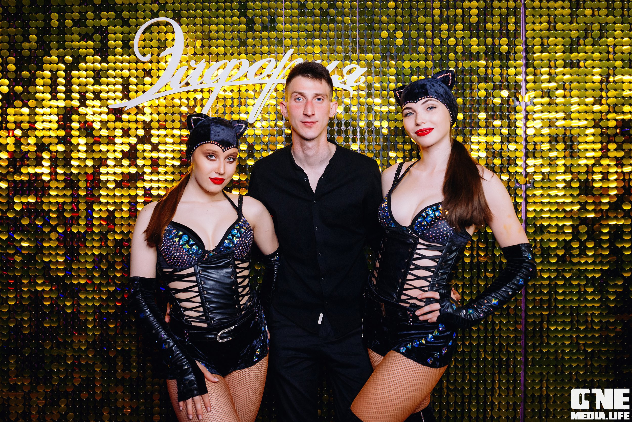 Фотоотчет из караоке клуба Эйфория. One Media Life: фоторепортажи, фотоотчеты с мероприятий и заведений