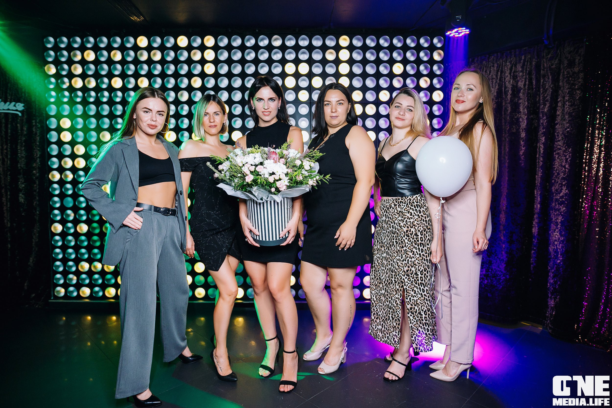 Фоторепортаж из караоке-клуба «Эйфория». One Media Life: фоторепортажи, фотоотчеты с мероприятий и заведений