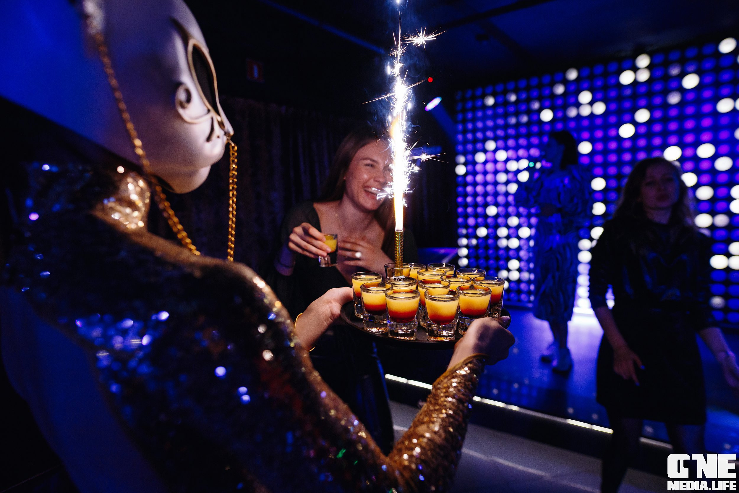 Фоторепортаж из караоке клуба Эйфория. One Media Life: фоторепортажи, фотоотчеты с мероприятий и заведений