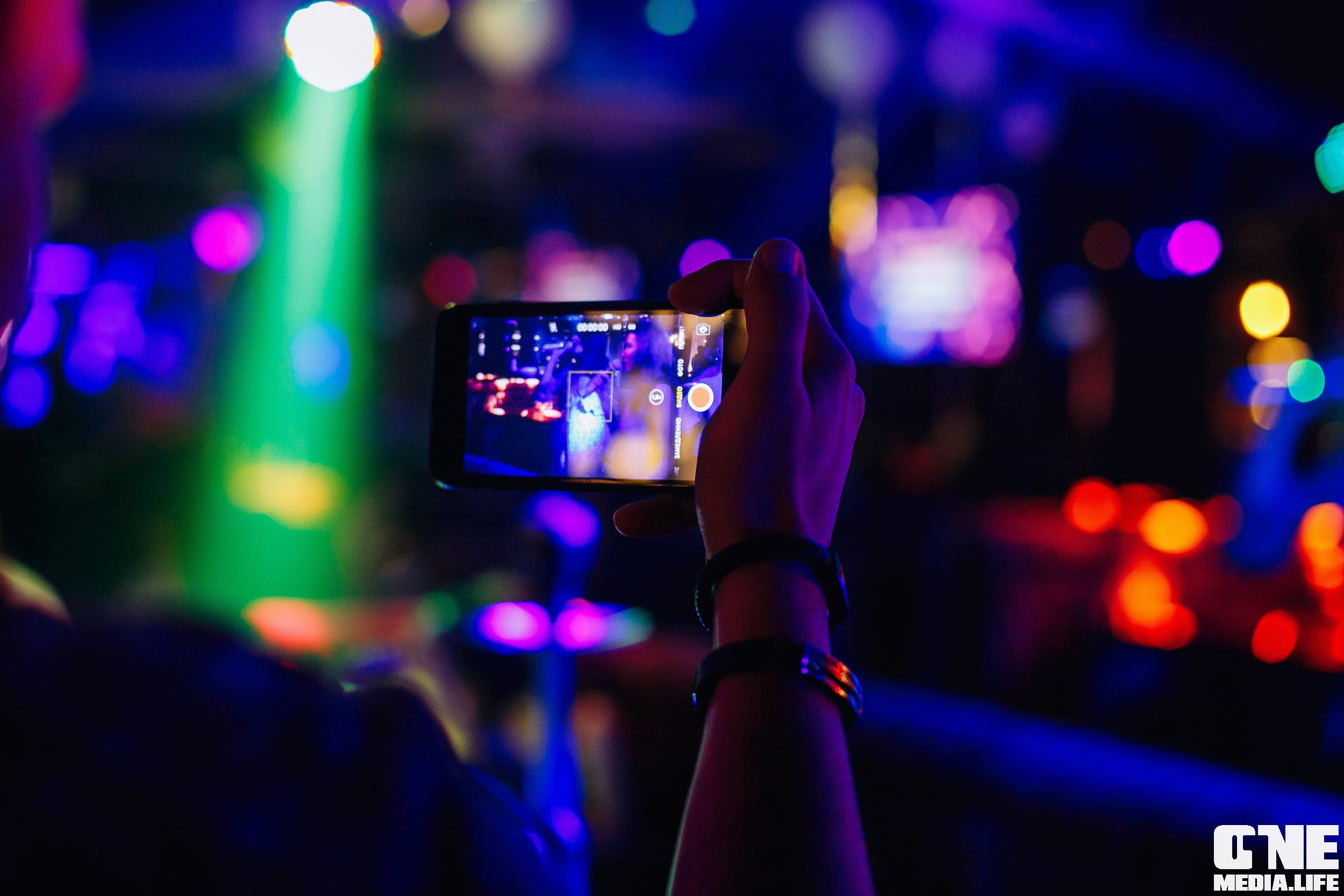 Фоторепортаж из караоке-клуба «Эйфория». One Media Life: фоторепортажи, фотоотчеты с мероприятий и заведений