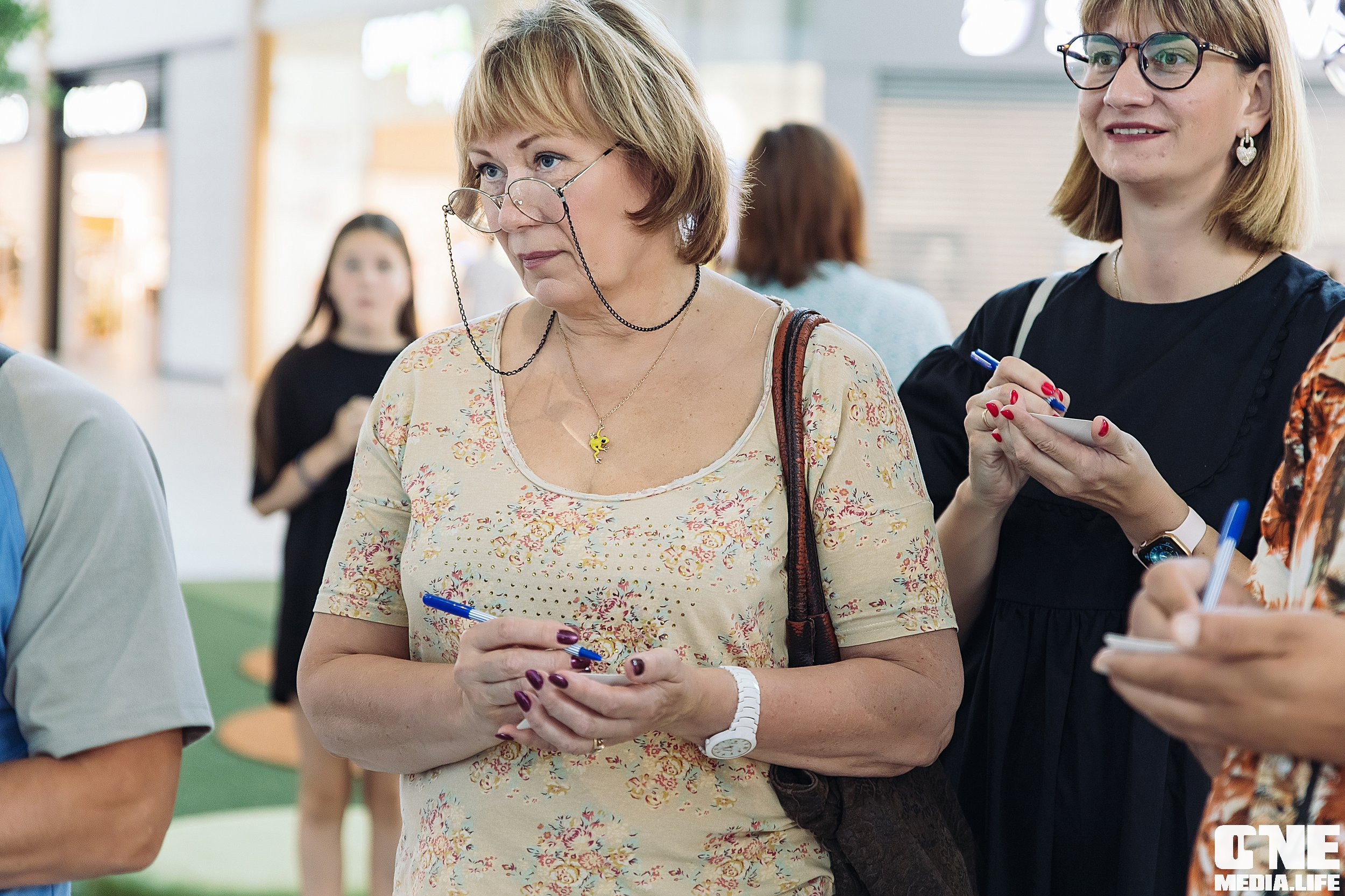 Фотоотчет с birthday party LoraGold jewelry в Балтии молл. One Media Life: фоторепортажи, фотоотчеты с мероприятий и заведений