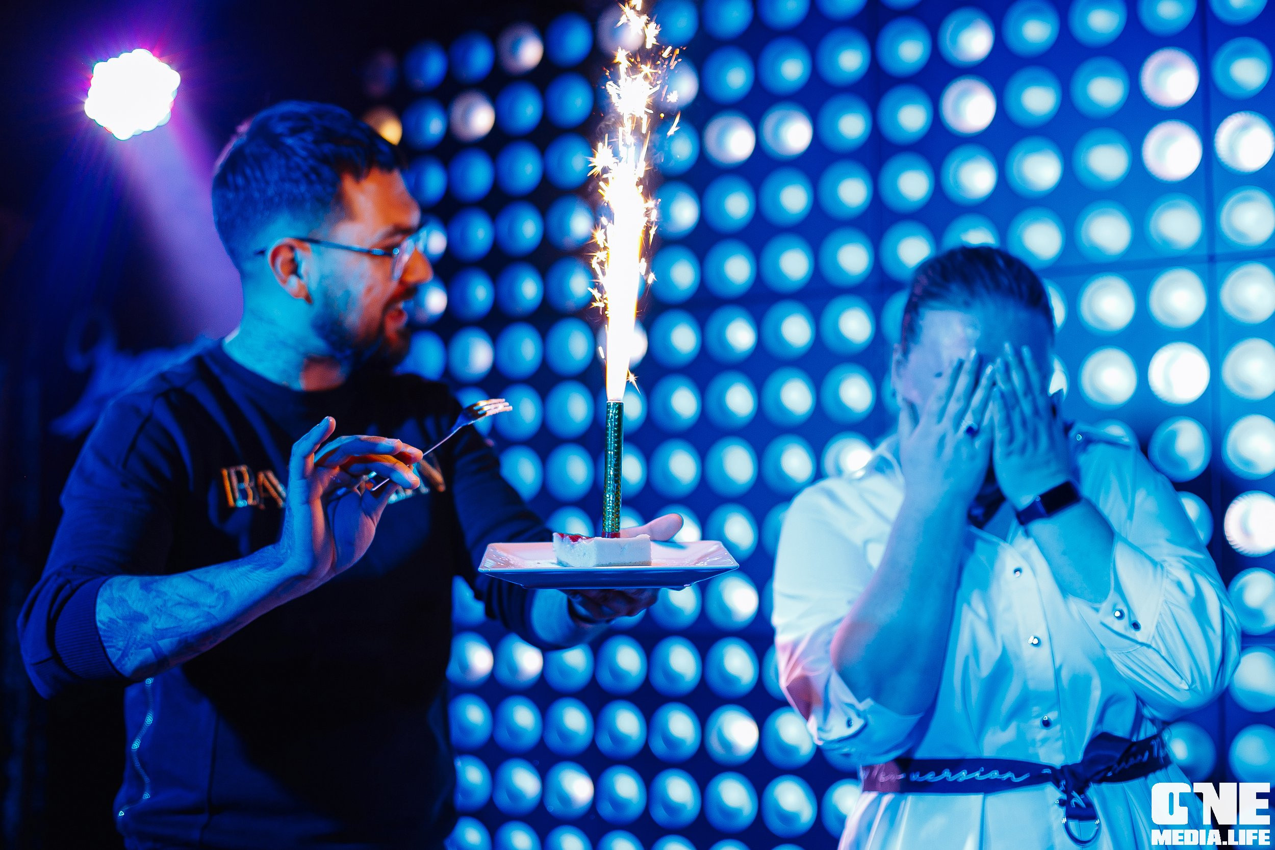 Фоторепортаж из караоке-клуба «Эйфория». One Media Life: фоторепортажи, фотоотчеты с мероприятий и заведений