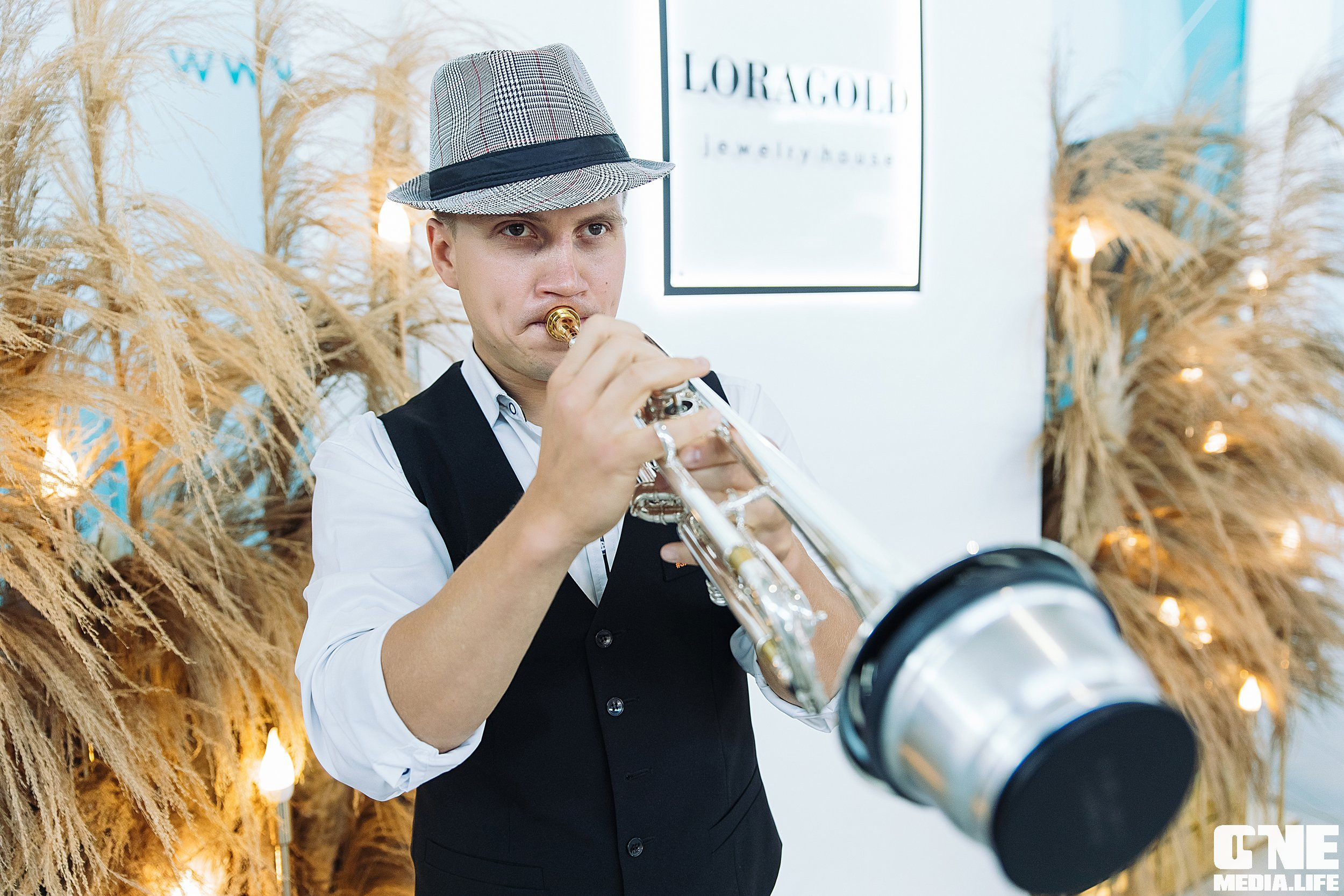 Фотоотчет с birthday party LoraGold jewelry в Балтии молл. One Media Life: фоторепортажи, фотоотчеты с мероприятий и заведений