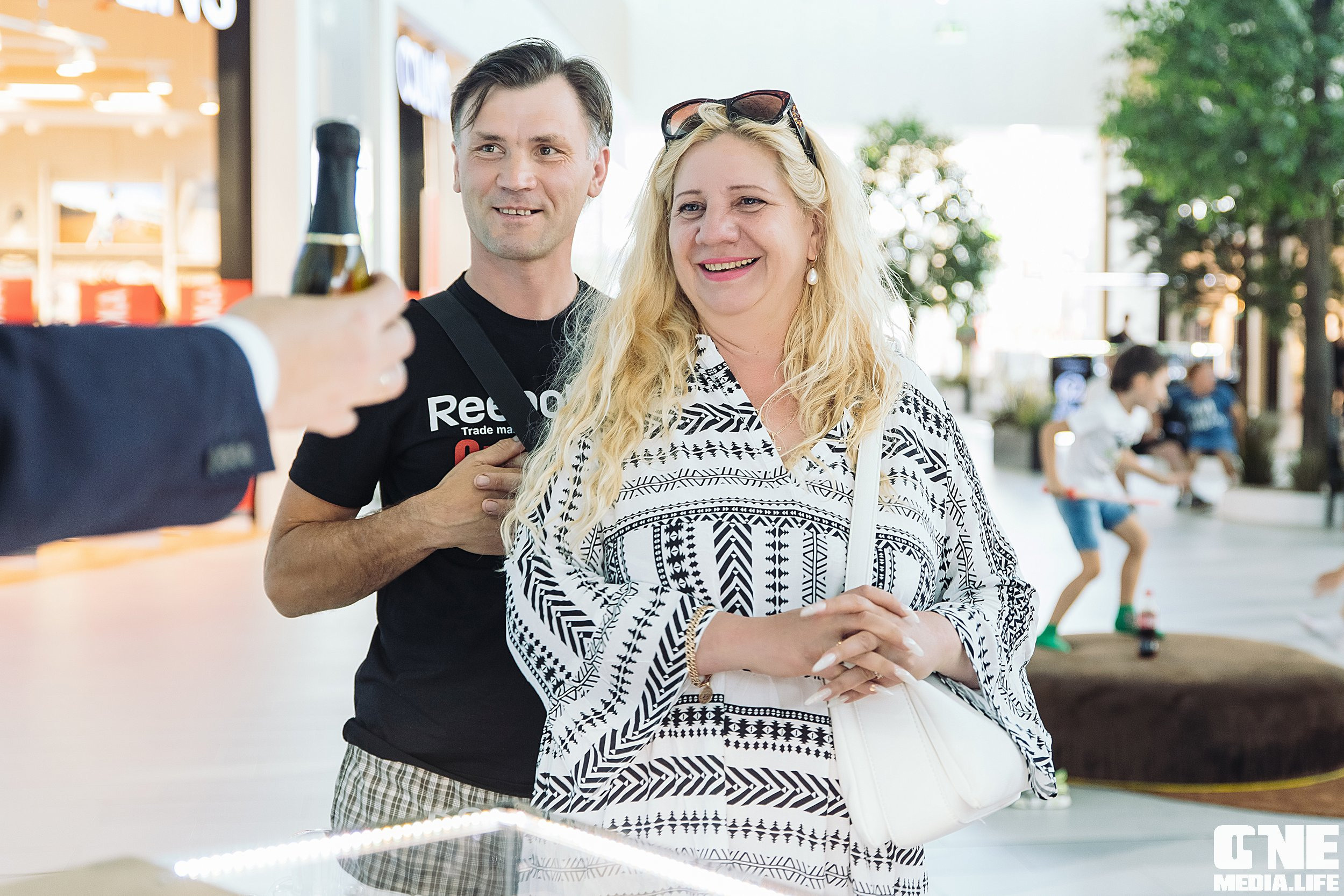 Фотоотчет с birthday party LoraGold jewelry в Балтии молл. One Media Life: фоторепортажи, фотоотчеты с мероприятий и заведений
