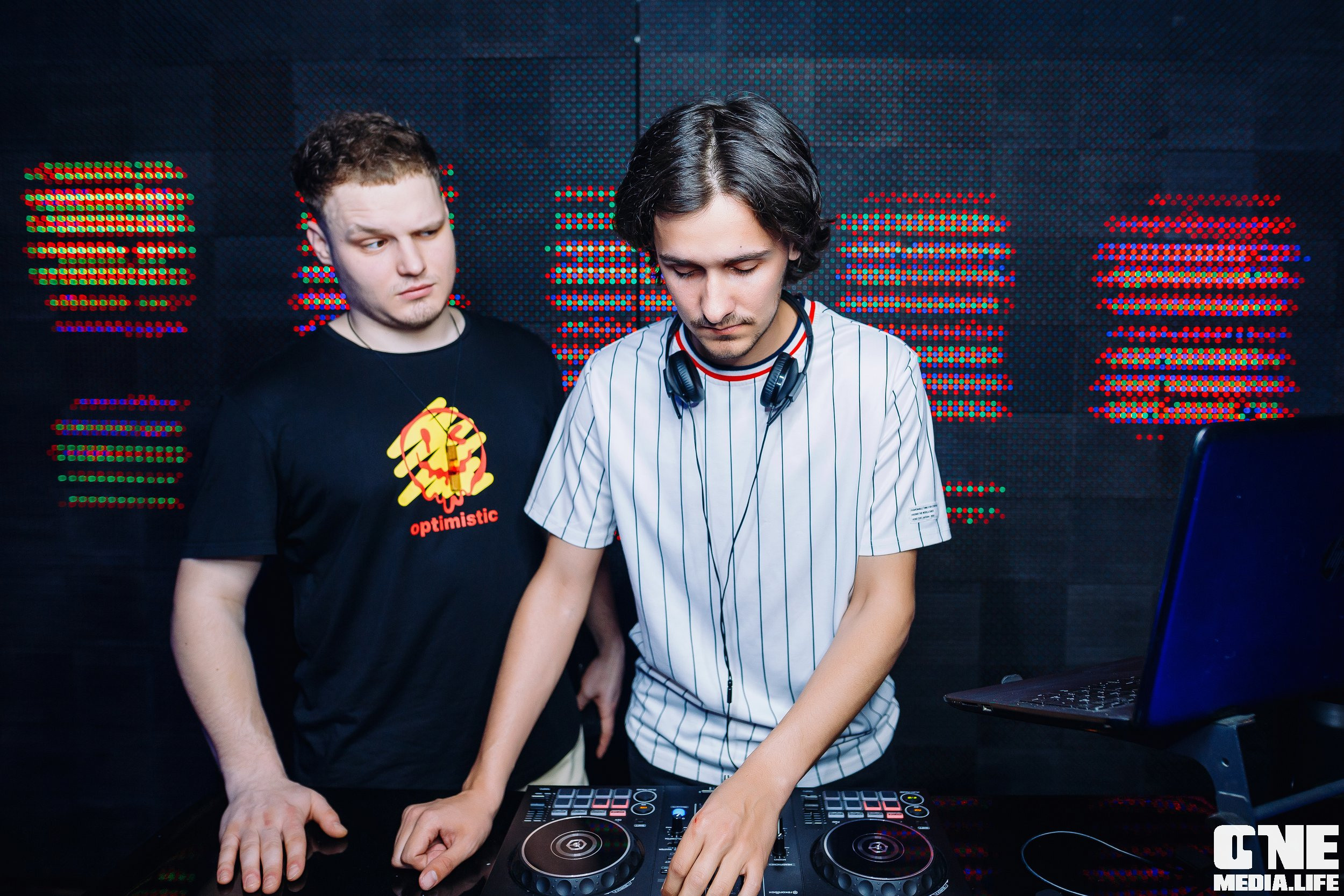 Фоторепортаж из ночного клуба Планета. One Media Life: фоторепортажи, фотоотчеты с мероприятий и заведений