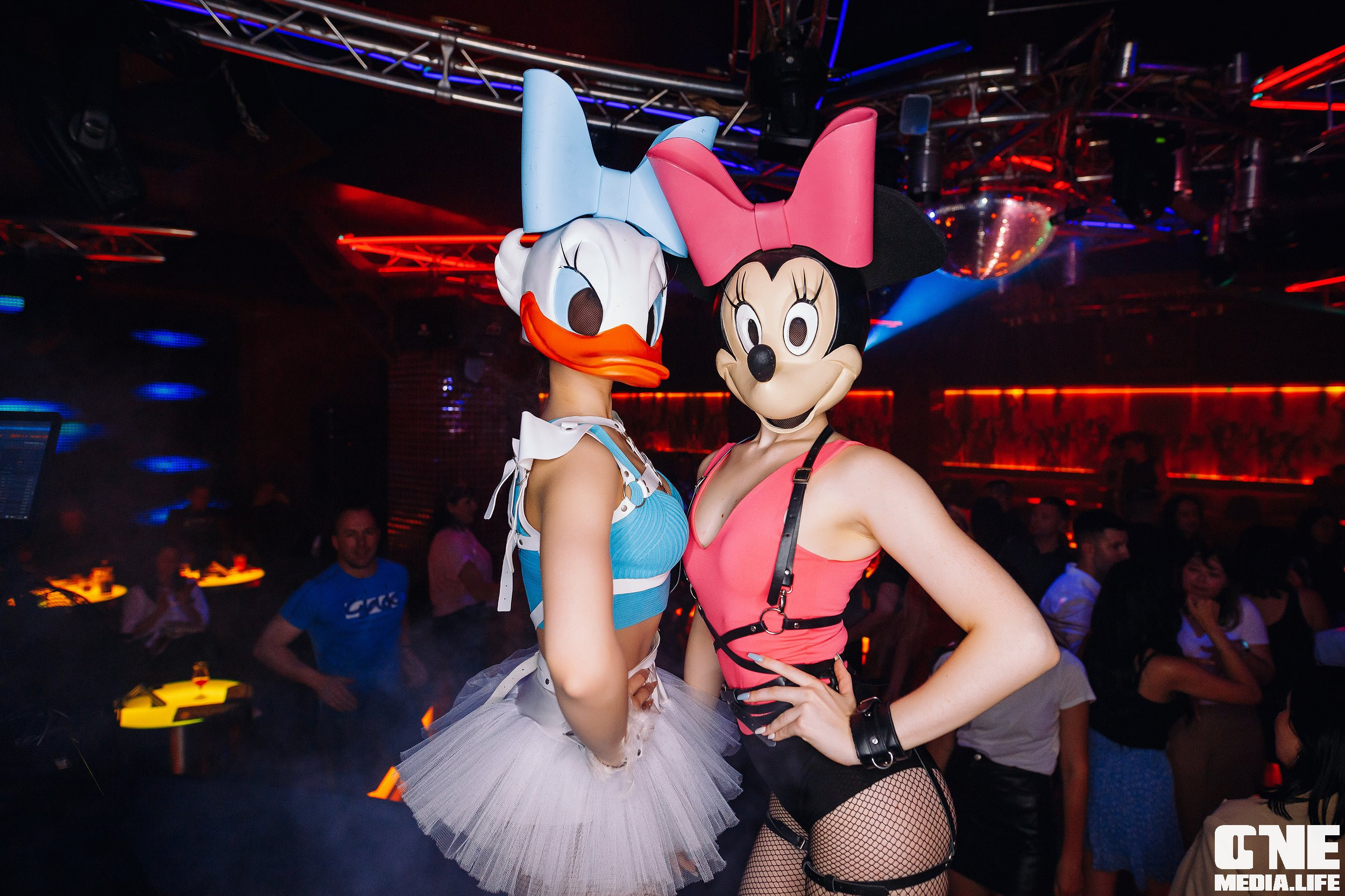 Фотоотчет из ночного клуба Планета. One Media Life: фоторепортажи, фотоотчеты с мероприятий и заведений