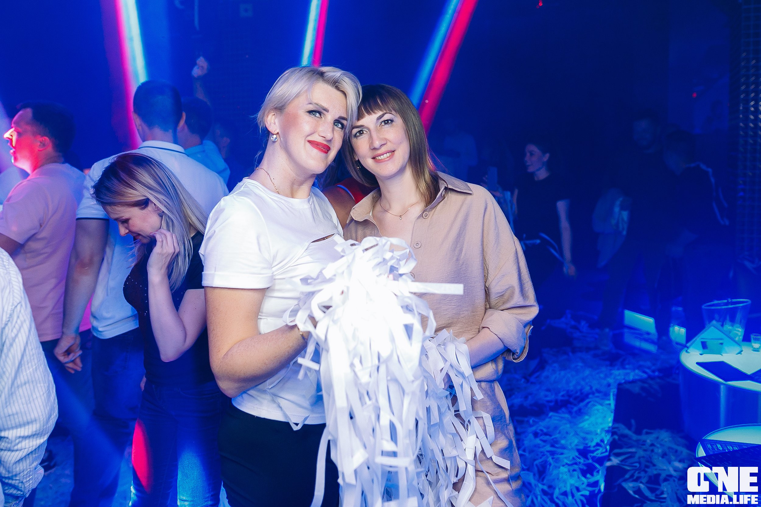 Фоторепортаж из ночного клуба Планета. One Media Life: фоторепортажи, фотоотчеты с мероприятий и заведений
