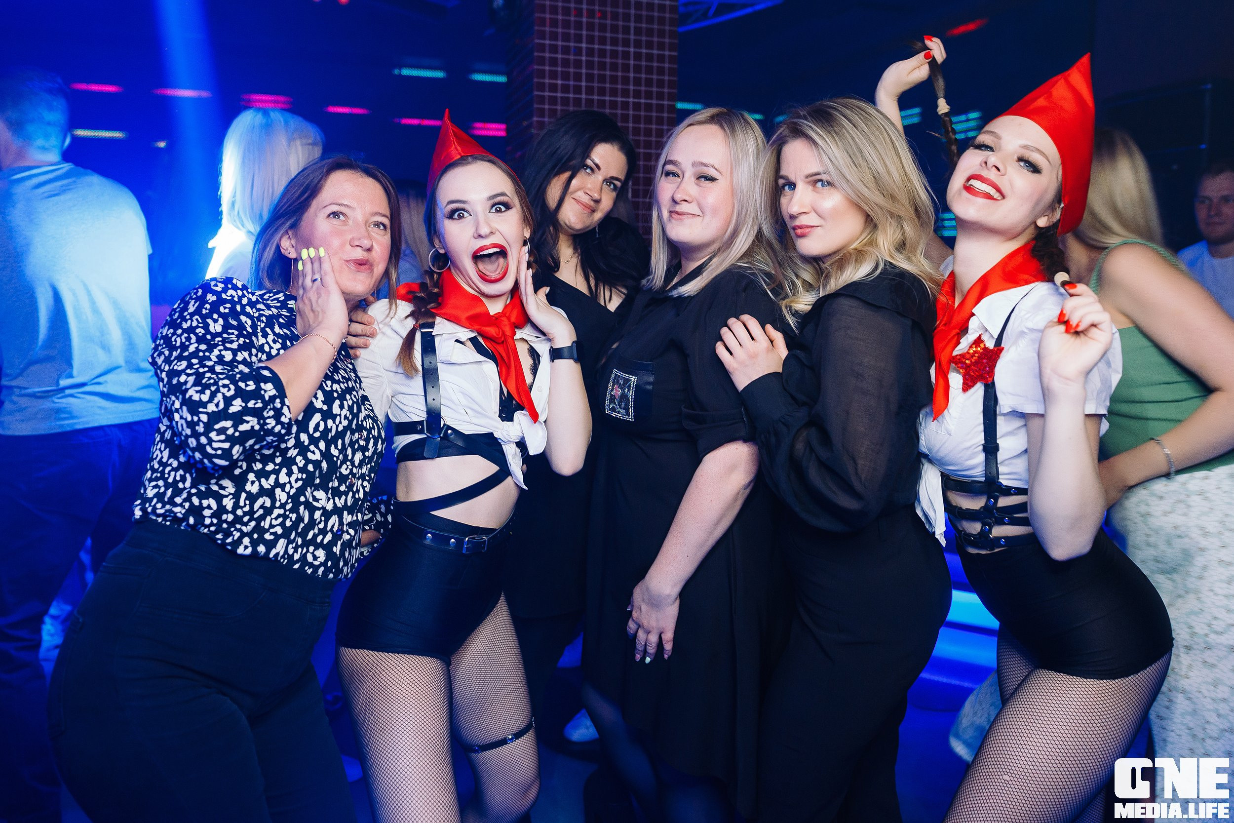Фоторепортаж из ночного клуба Планета. One Media Life: фоторепортажи, фотоотчеты с мероприятий и заведений