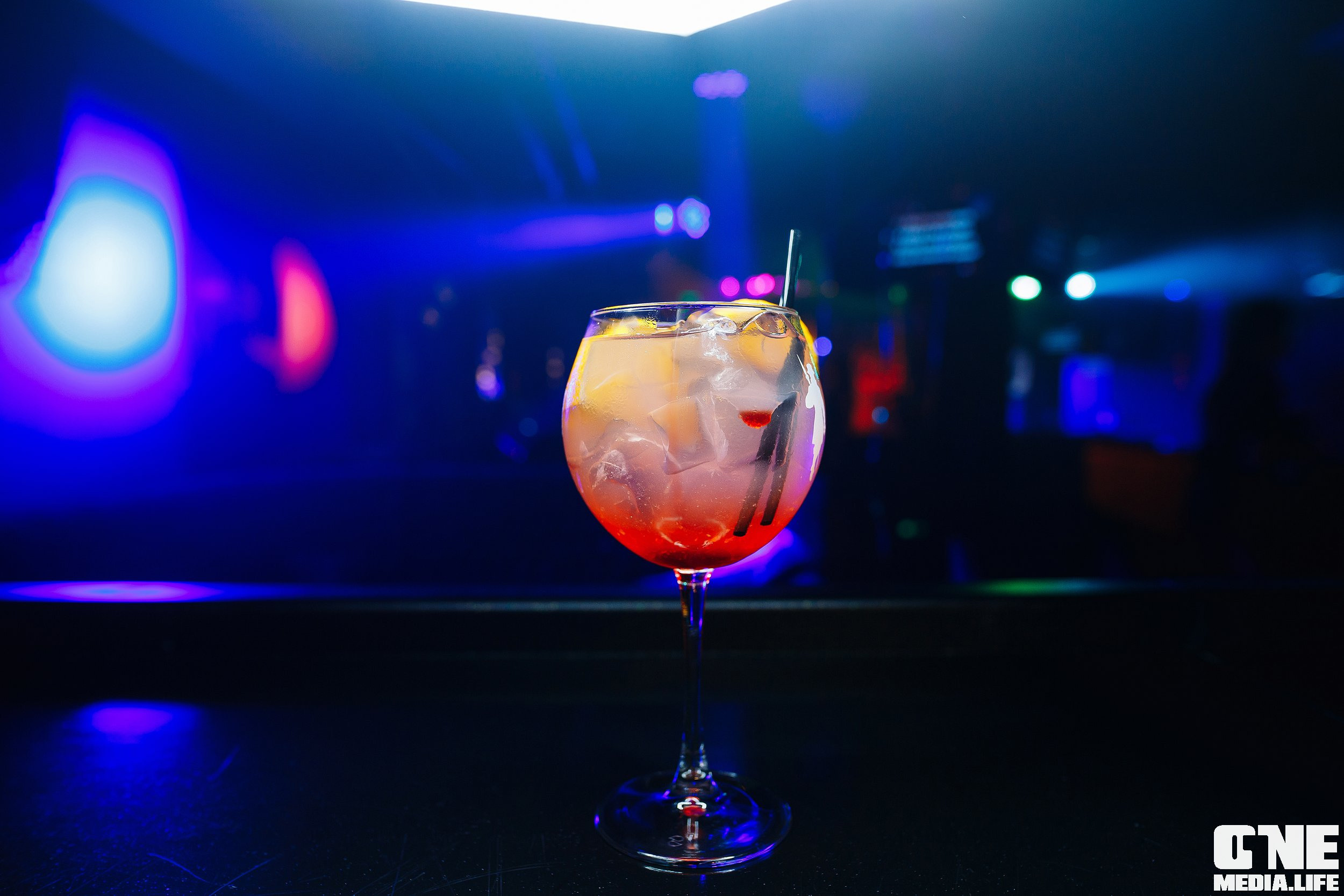 Фотоотчет из караоке-клуба «Эйфория». One Media Life: фоторепортажи, фотоотчеты с мероприятий и заведений