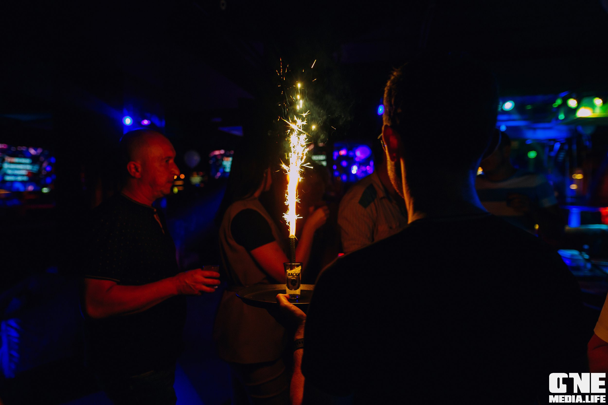 Фоторепортаж из караоке-клуба Эйфория. One Media Life: фоторепортажи, фотоотчеты с мероприятий и заведений