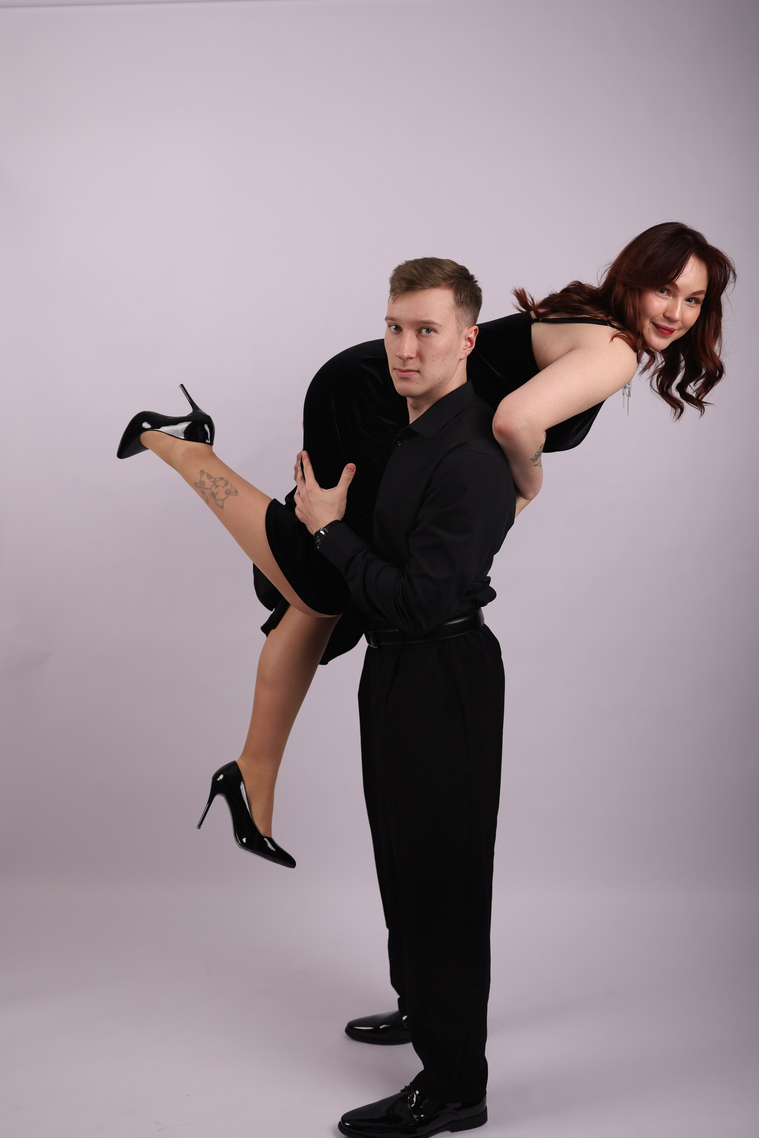 Селфи-студия «STORIES» профессиональная фотосессия без фотографа в Одинцово