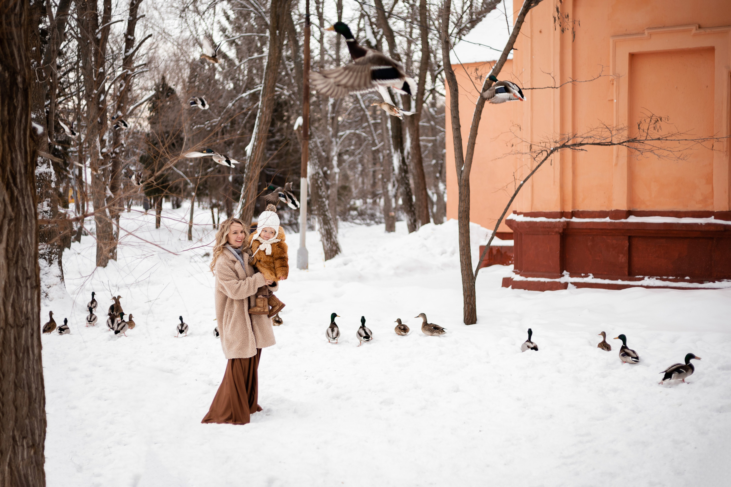 Зима. Мама и малыш. Семейный фотограф в Саратове Элоиза Ляпина
