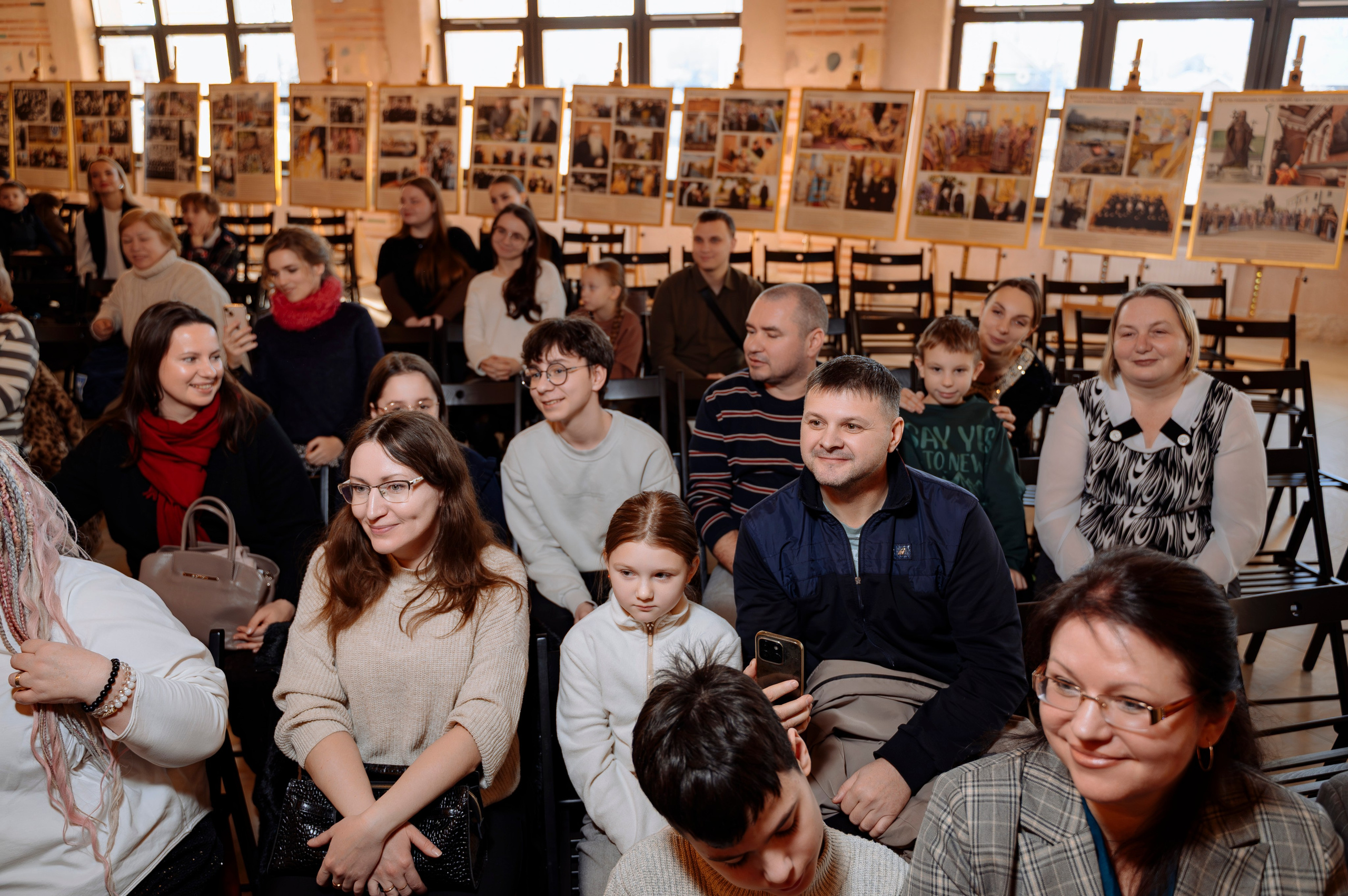 ФАН встреча участников проекта FACTOR.BY: Ибрагима Карасова и Шамхала Хачатуряна. Фотограф Беларусь — Ольга Шаповалова (Жардецкая)