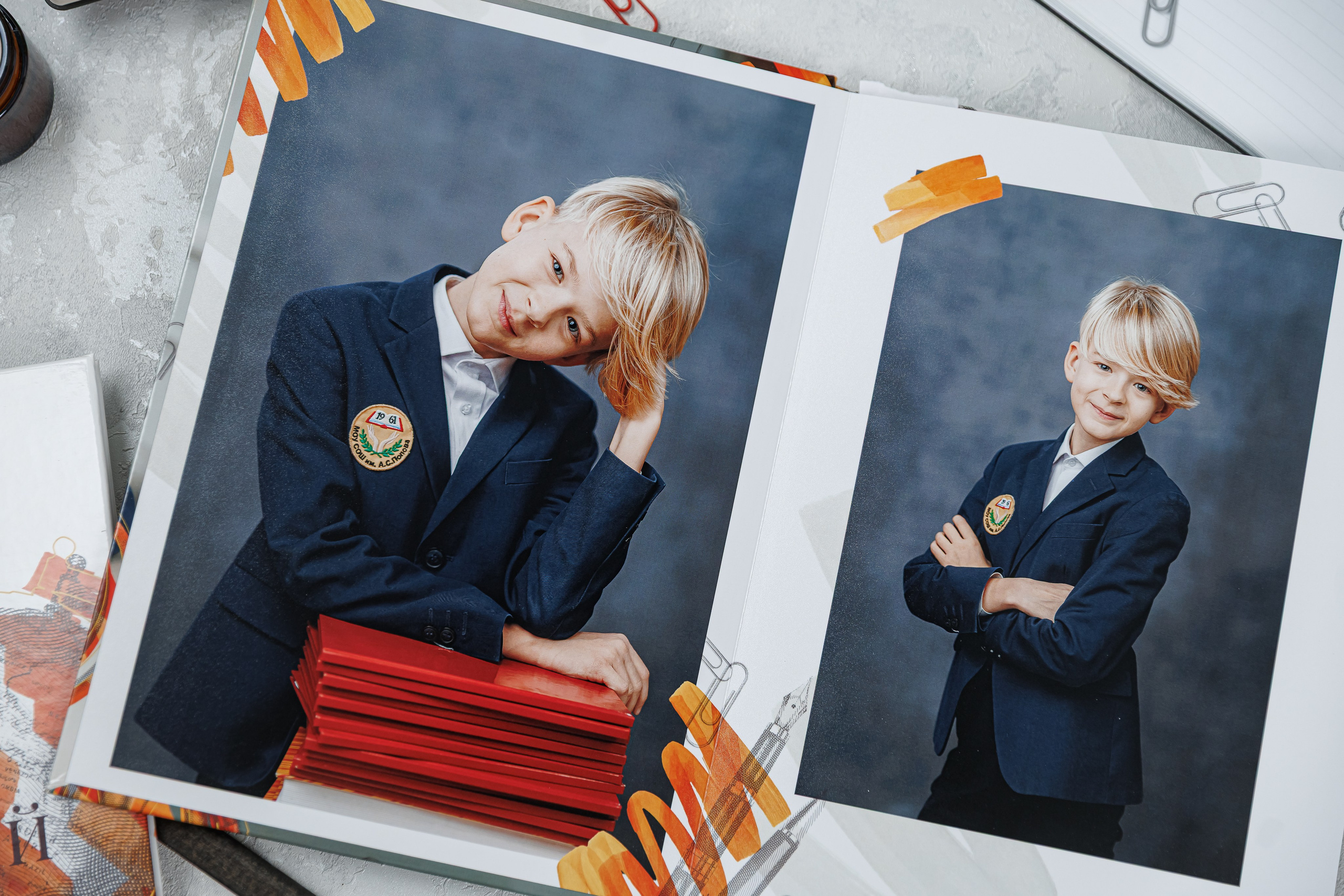 Выпускные альбомы 4 класс. Семейный и детский фотограф Комина Елена, Власиха, Одинцово