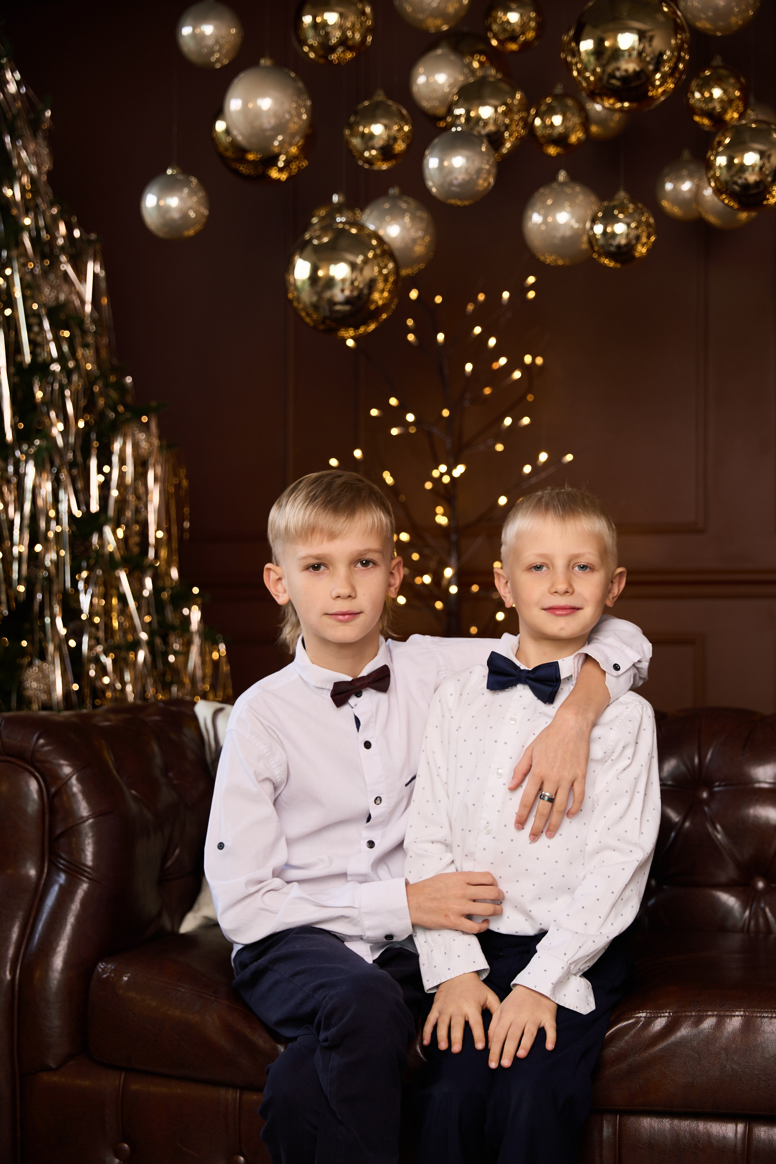 Семейная новогодняя фотосессия в Сочи. Профессиональный фотограф в Сочи Виктория Джой. Обучение