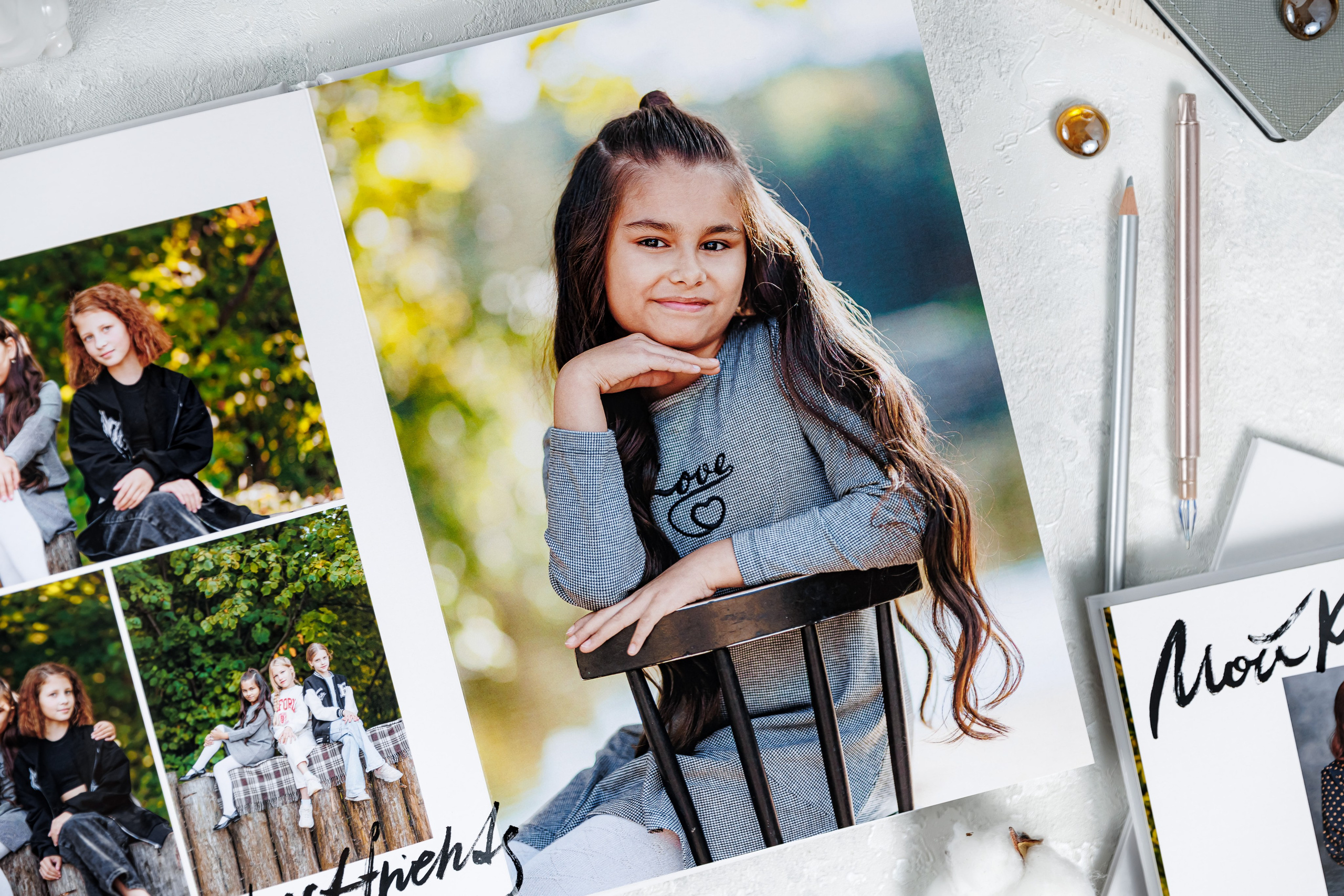 Выпускные альбомы 4 класс. Семейный и детский фотограф Комина Елена, Власиха, Одинцово