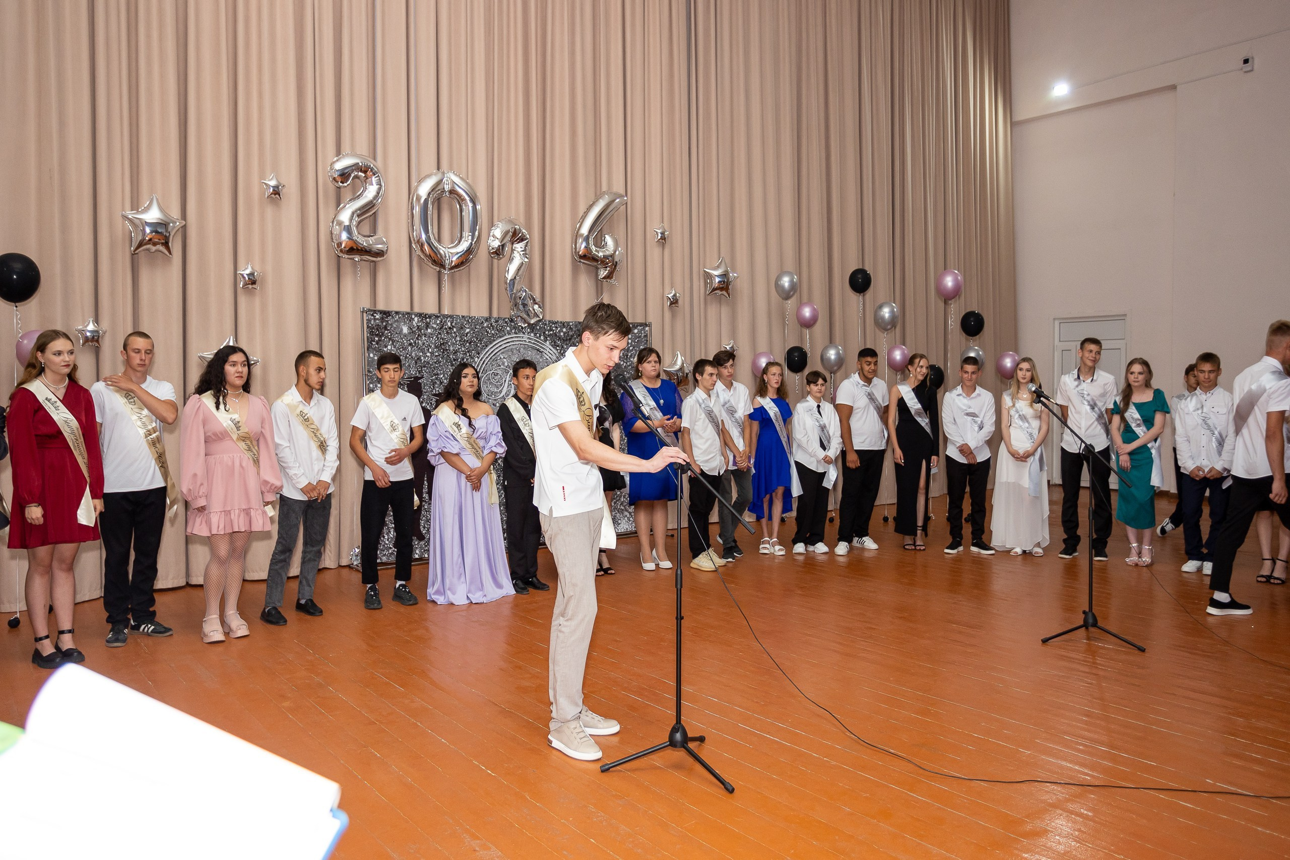 Вручение аттестата 2024 г. Выпускные альбомы Майкоп, Краснодар Елена Золотарева