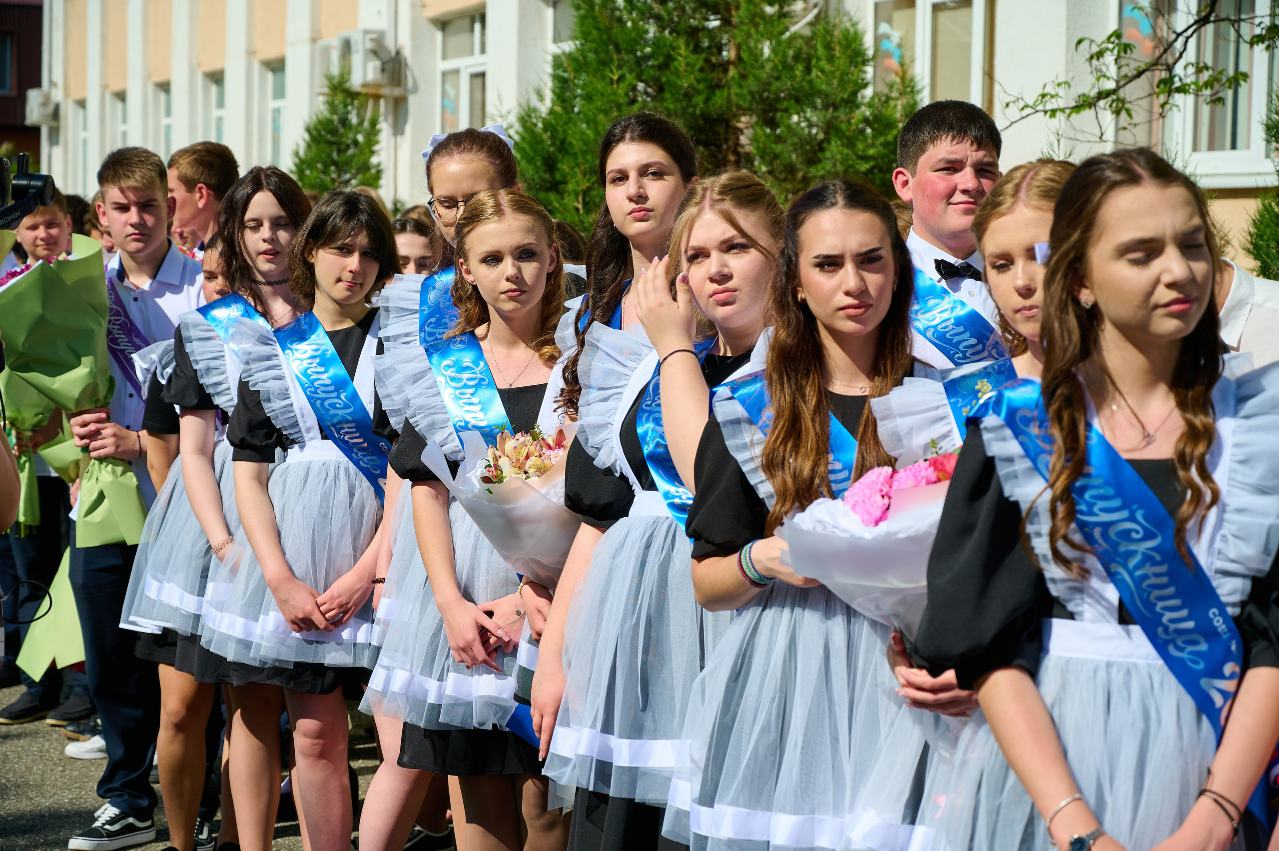 Последний звонок 2025. Жизнь курорта Кабардинка в фотографиях