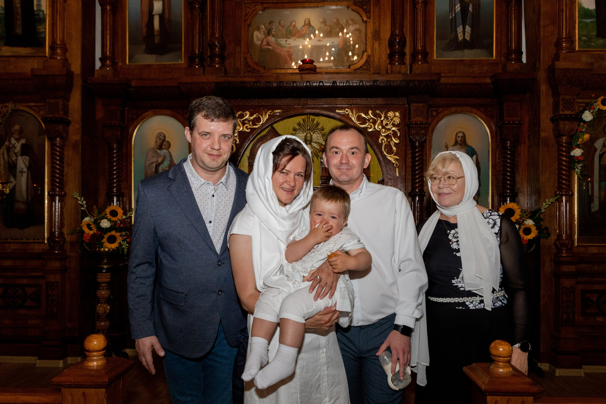 Крещение человека Романа. Портретный фотограф в Санкт-Петербурге Надежда Капранова