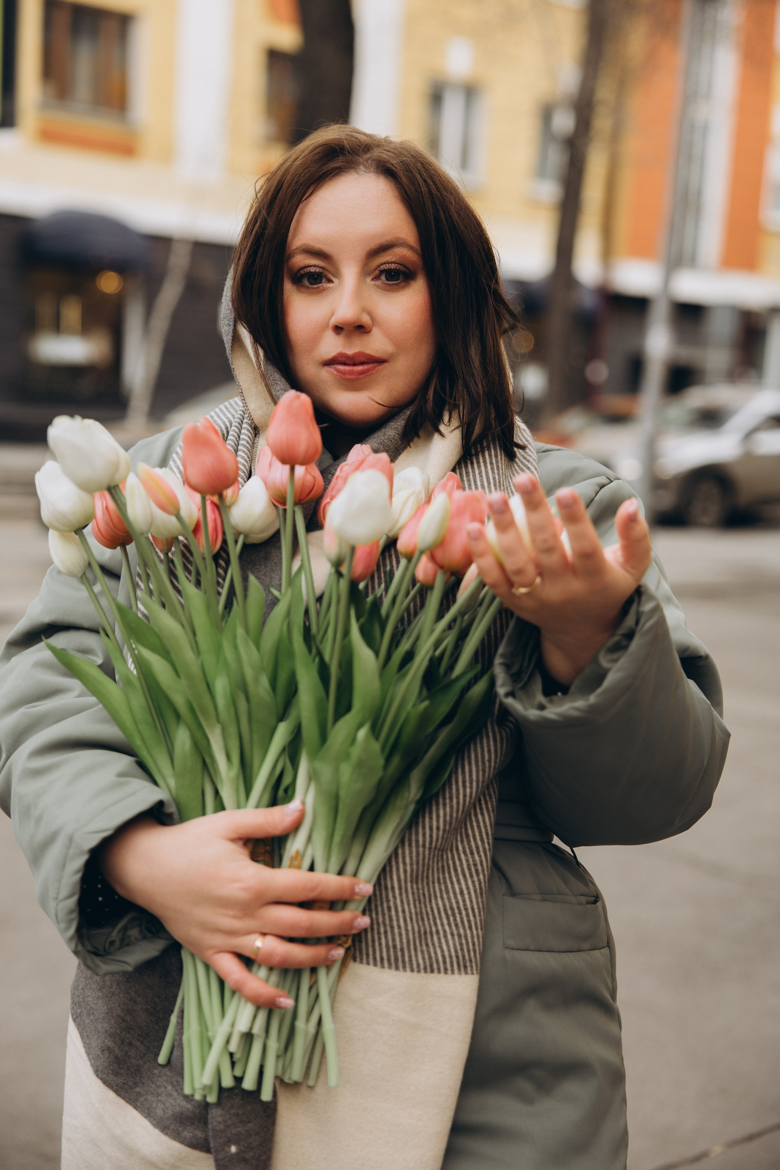 Прогулка с тюльпанами. Свадебный, семейный фотограф в Иркутске Светлана Макаричева