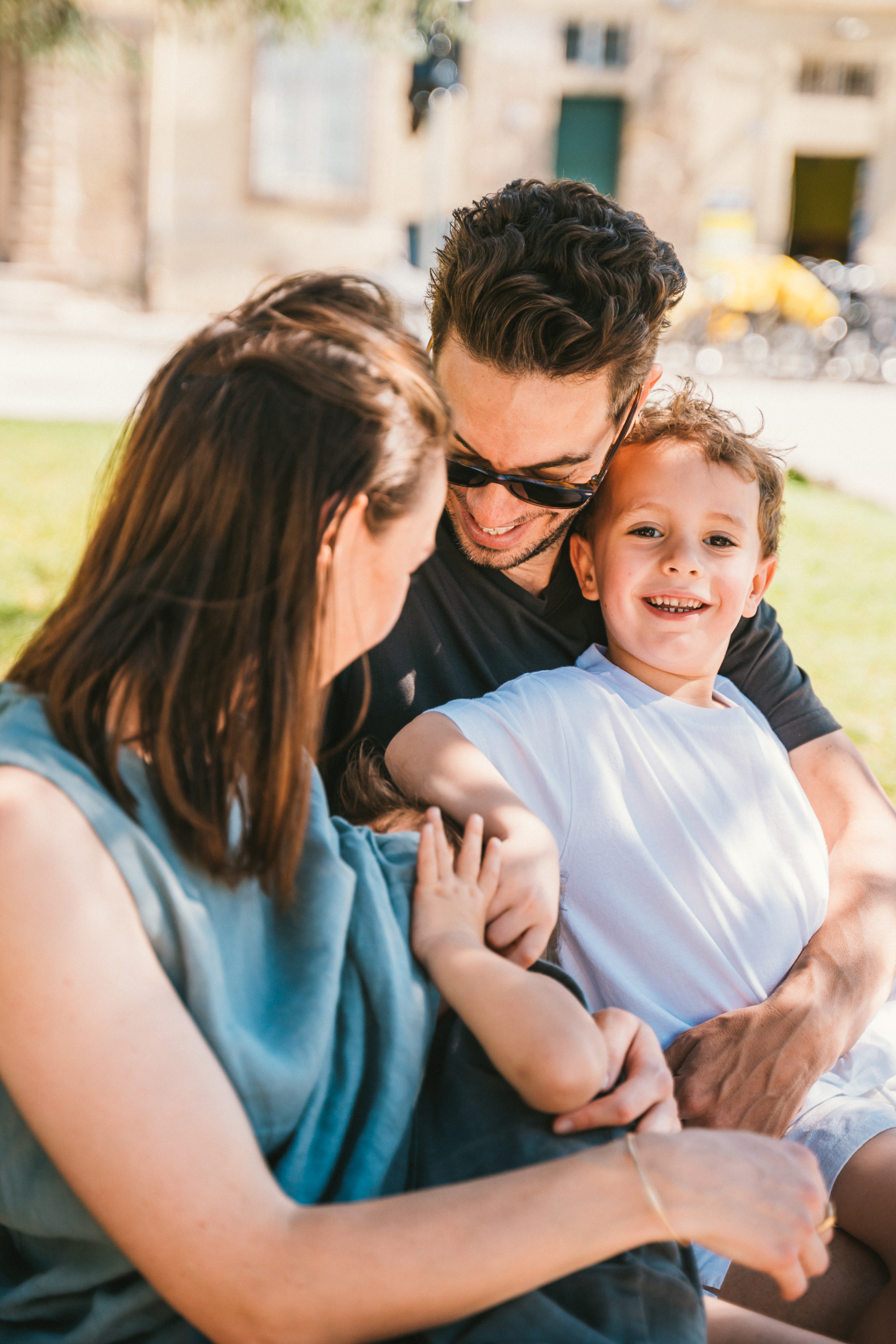 Walk in Lucca. Family Lifestyle Photographer in Lucca, Italia