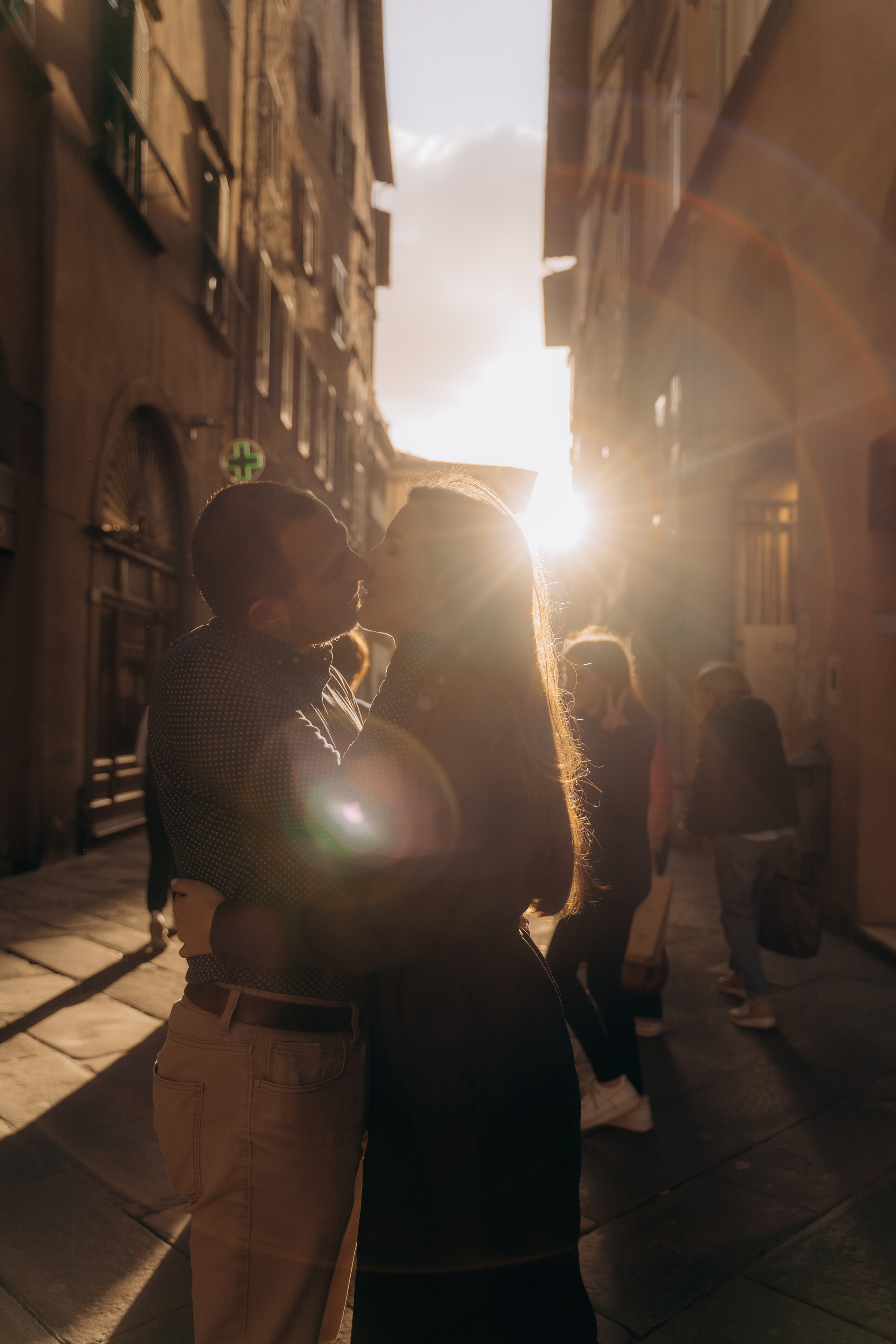 Anna and Nicola. Family Lifestyle Photographer in Lucca, Italia