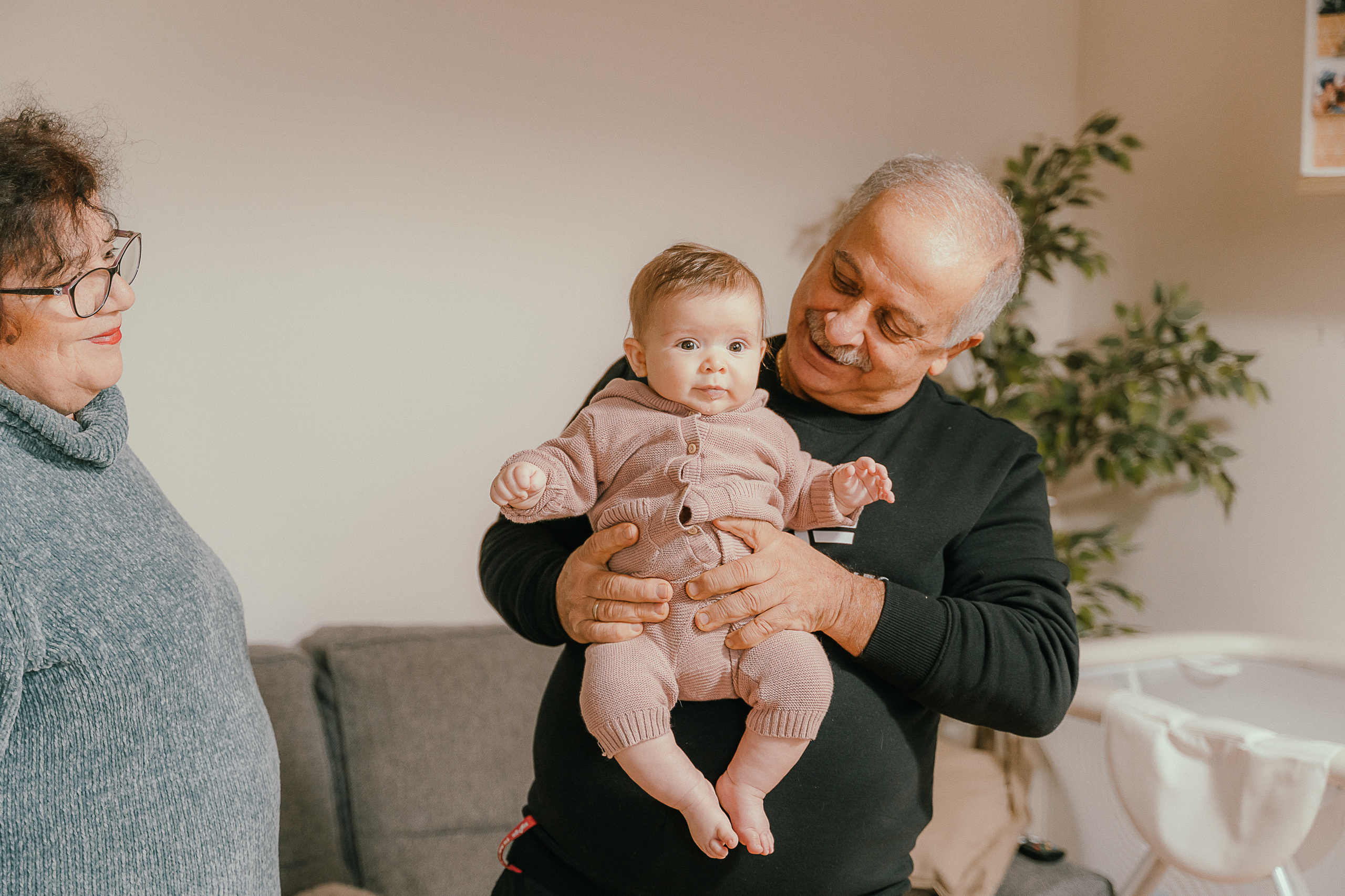 Piccola Adele. Family Lifestyle Photographer in Lucca, Italia