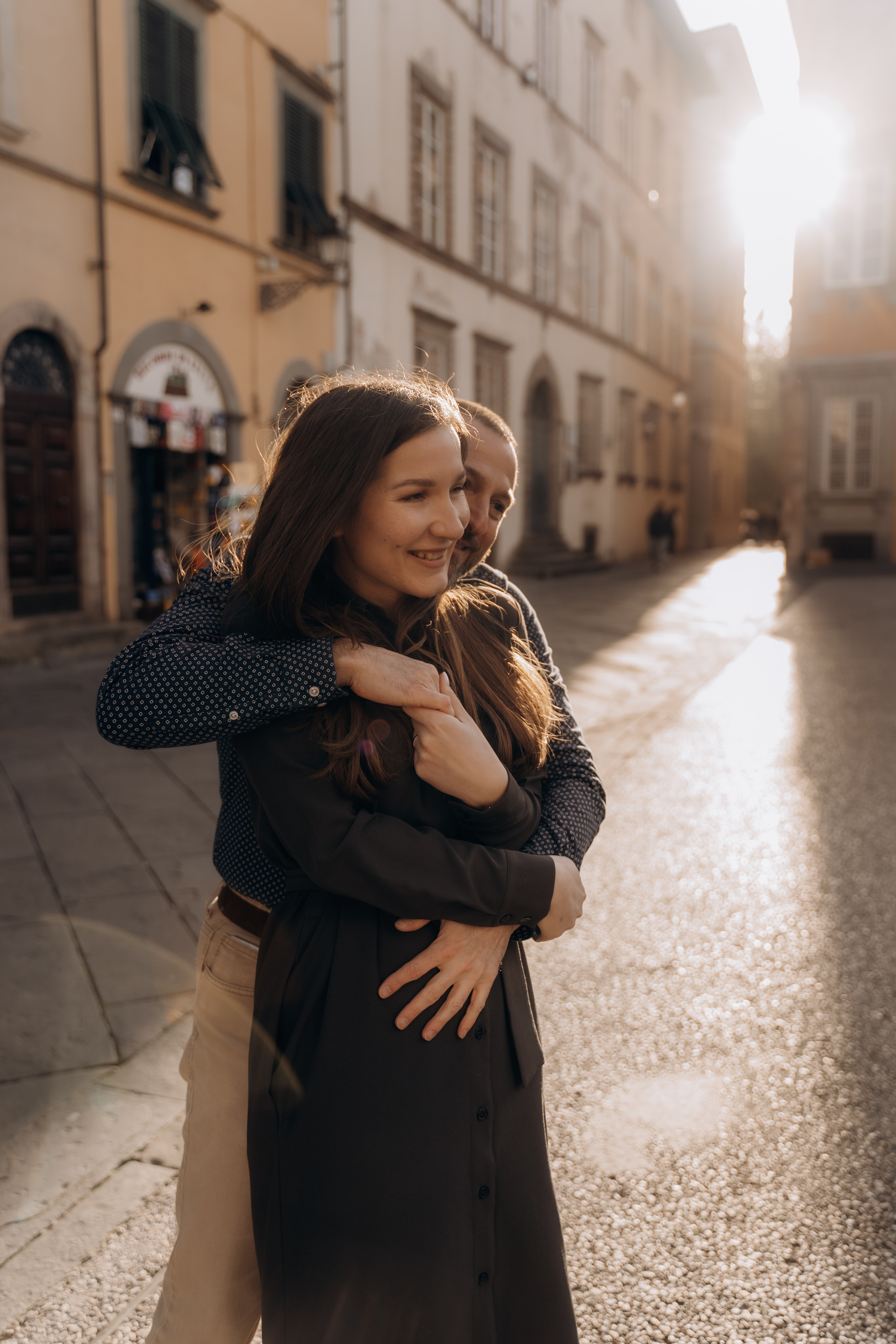 Anna and Nicola. Family Lifestyle Photographer in Lucca, Italia
