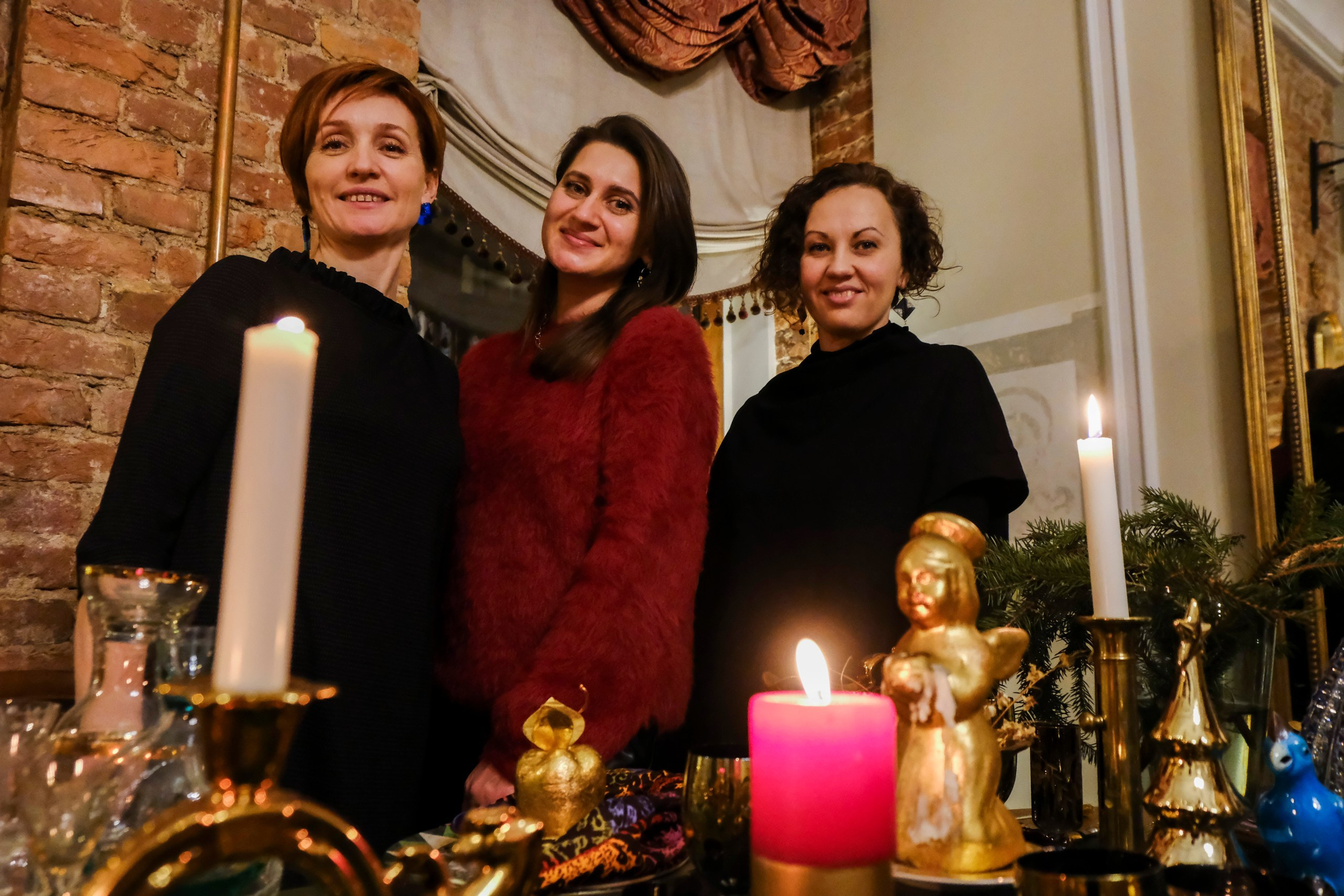 Дизайнерский коктейль. Шторы на заказ в СПб. Выезд дизайнера, карнизы, жалюзи и рулонные шторы
